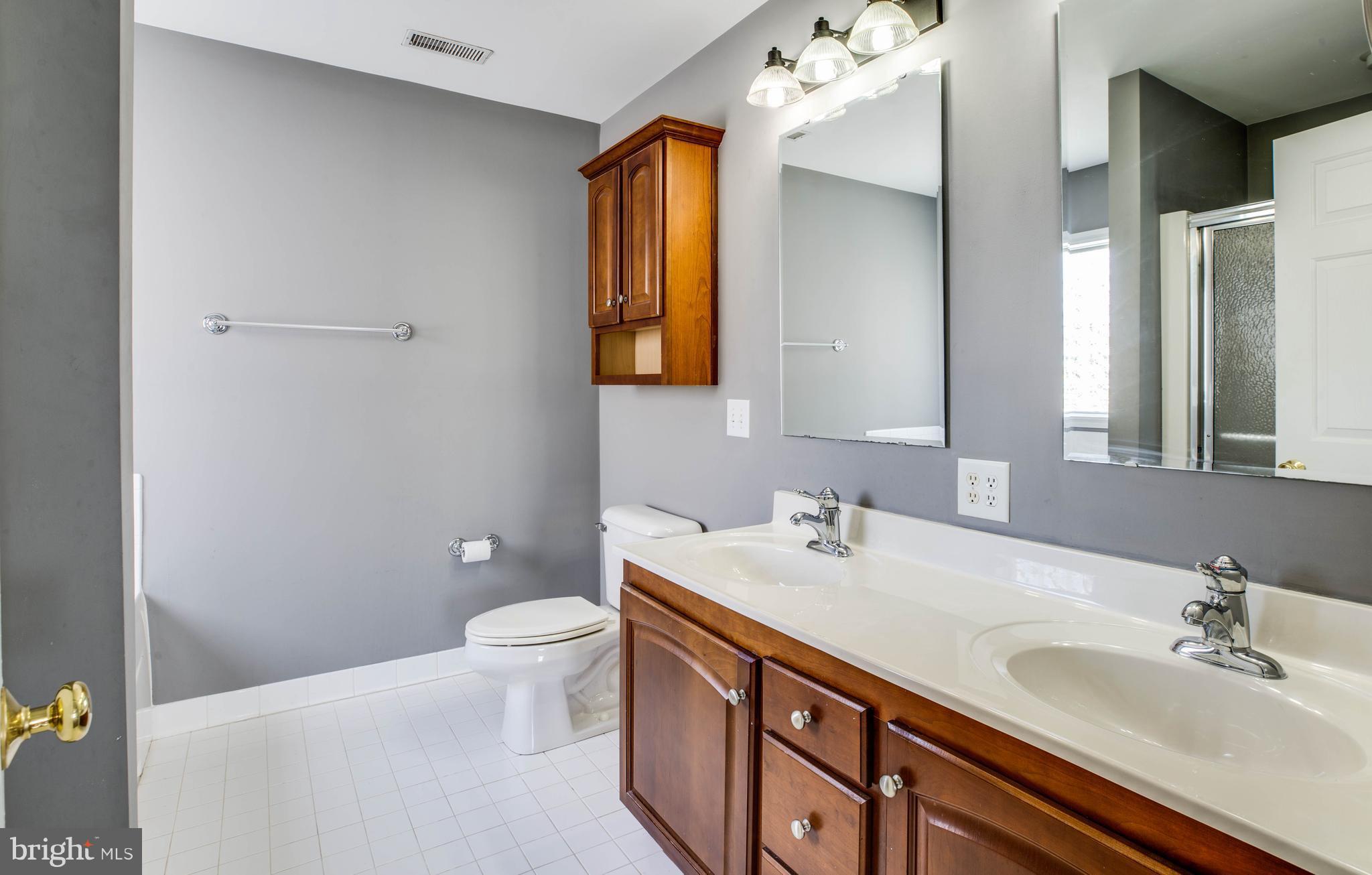 WIDEWATER VILLAGE - Residential Lease