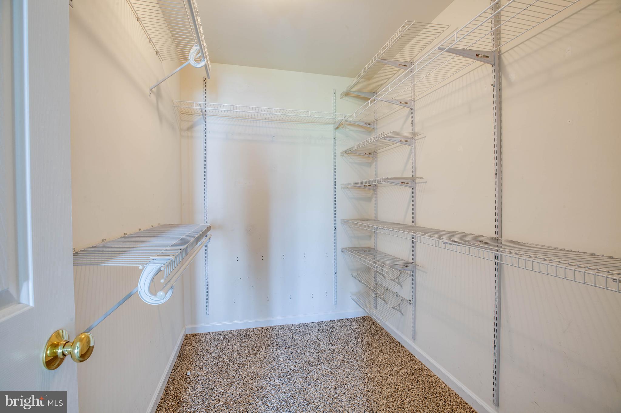 WIDEWATER VILLAGE - Residential Lease