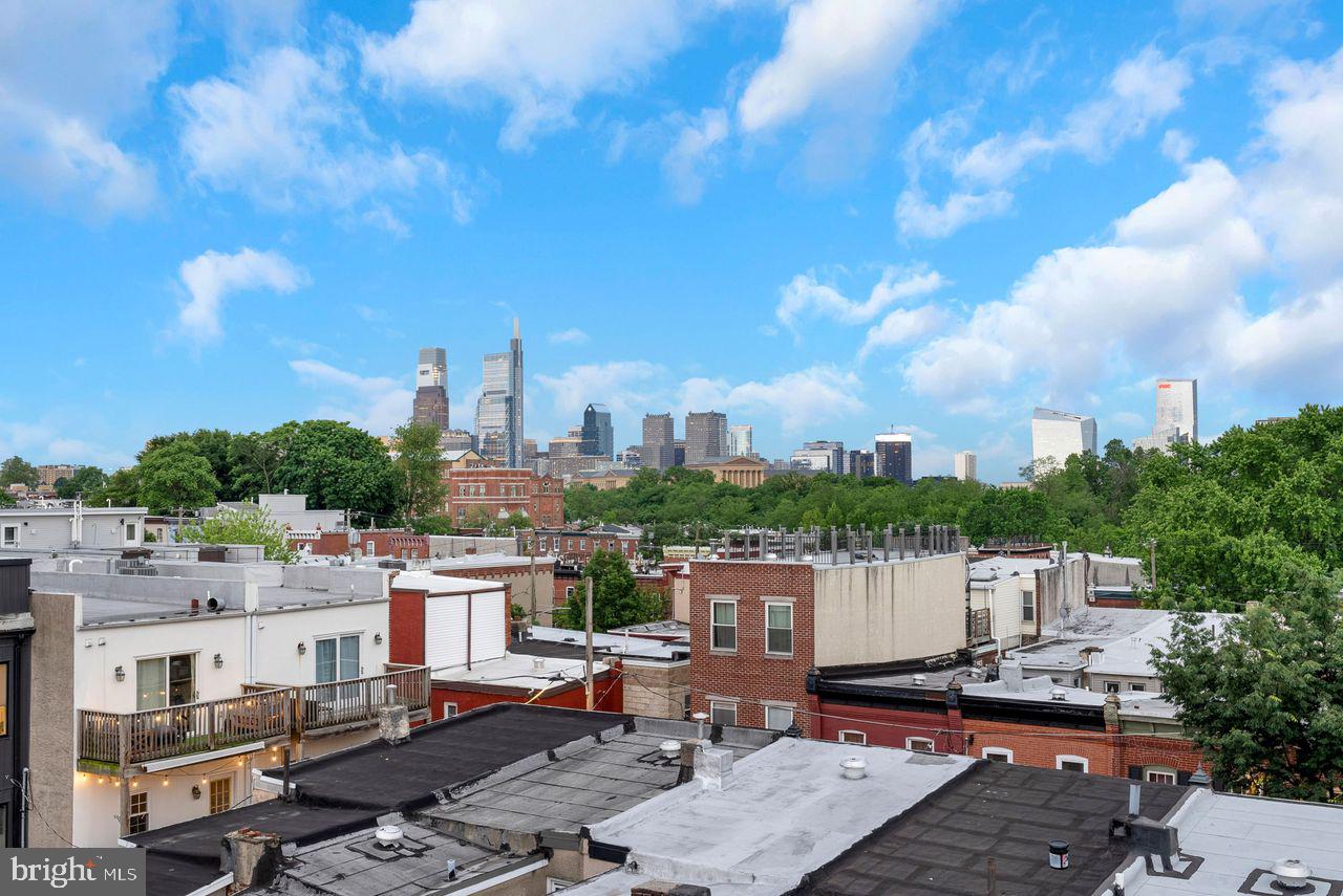 FAIRMOUNT - Residential