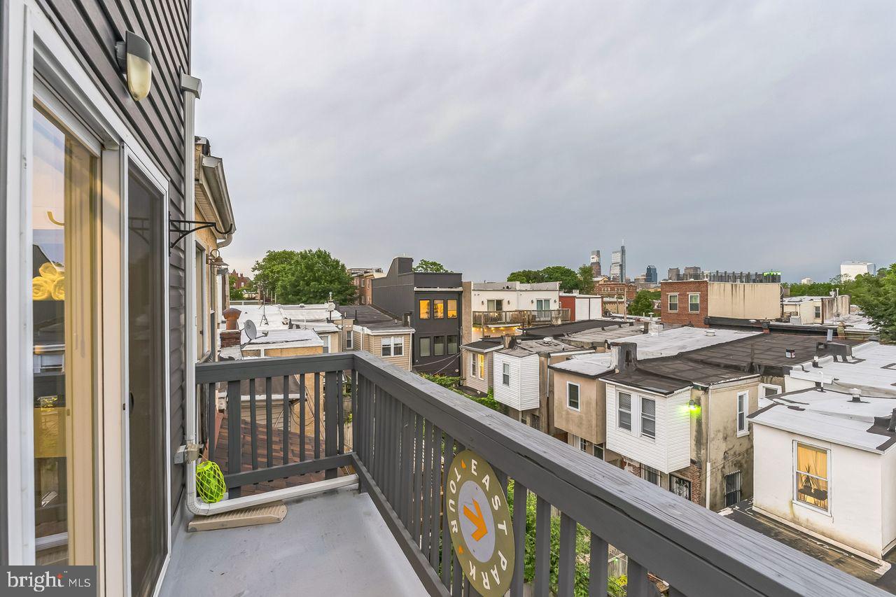 FAIRMOUNT - Residential