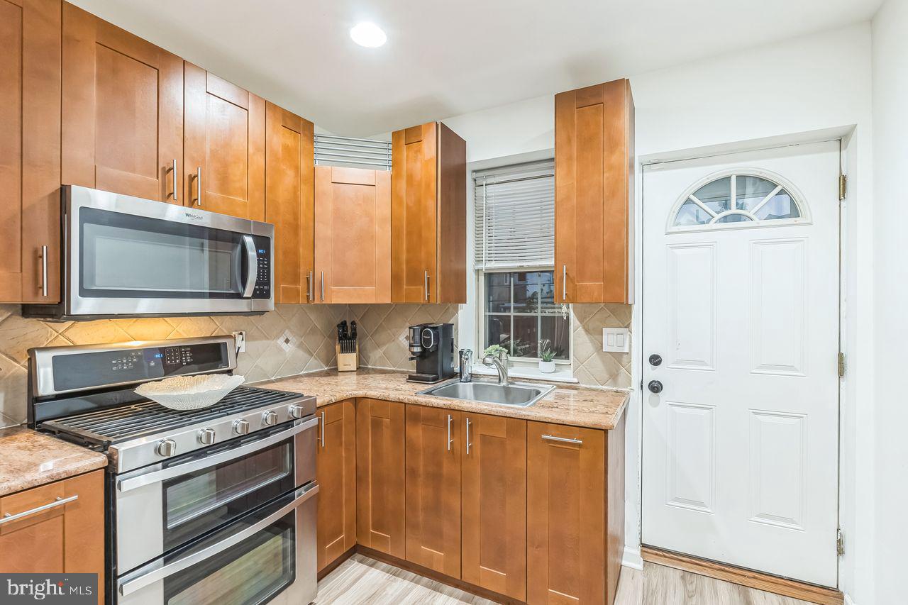 FAIRMOUNT - Residential