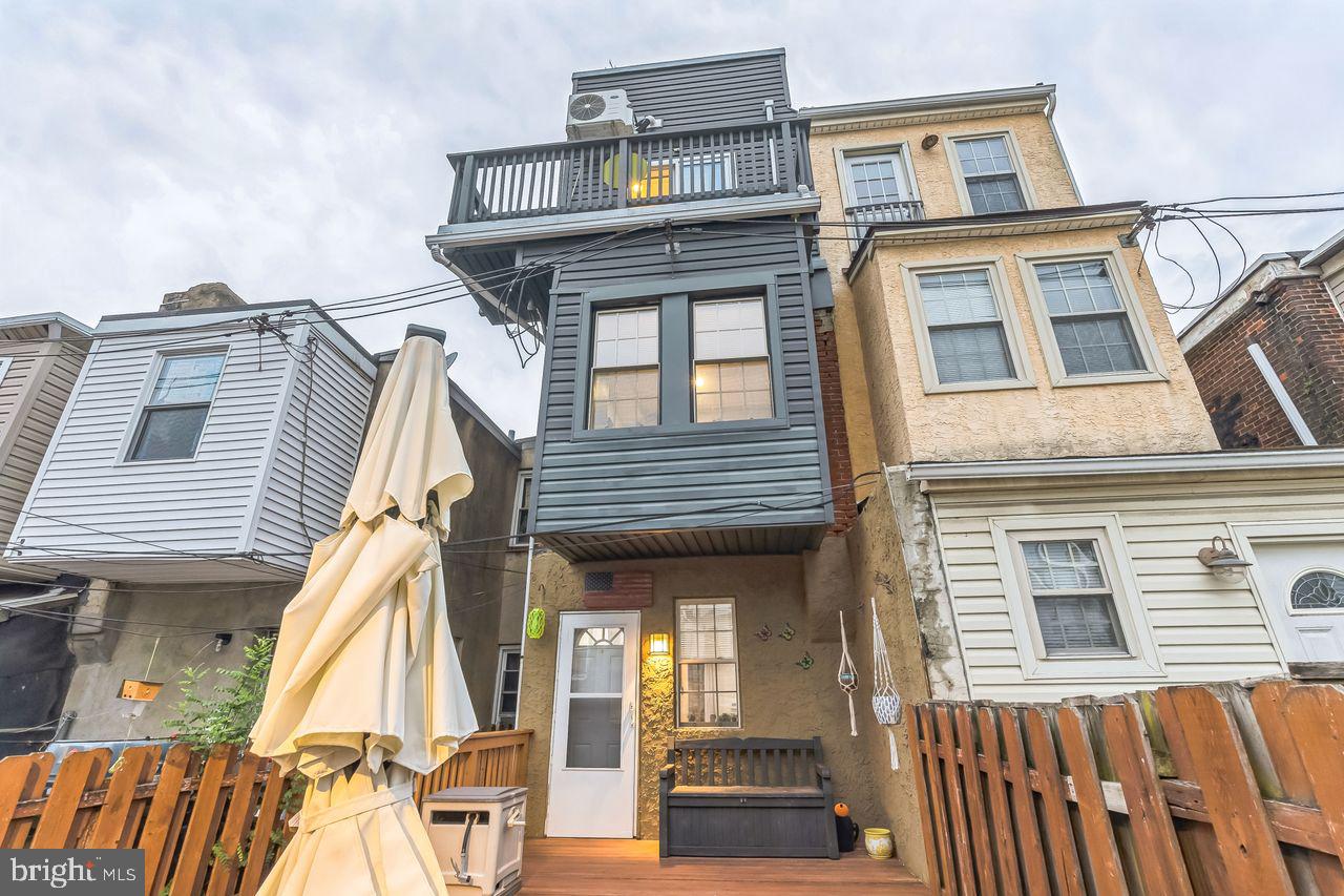 FAIRMOUNT - Residential