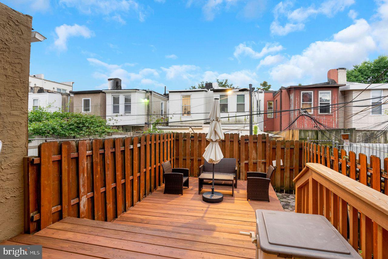 FAIRMOUNT - Residential