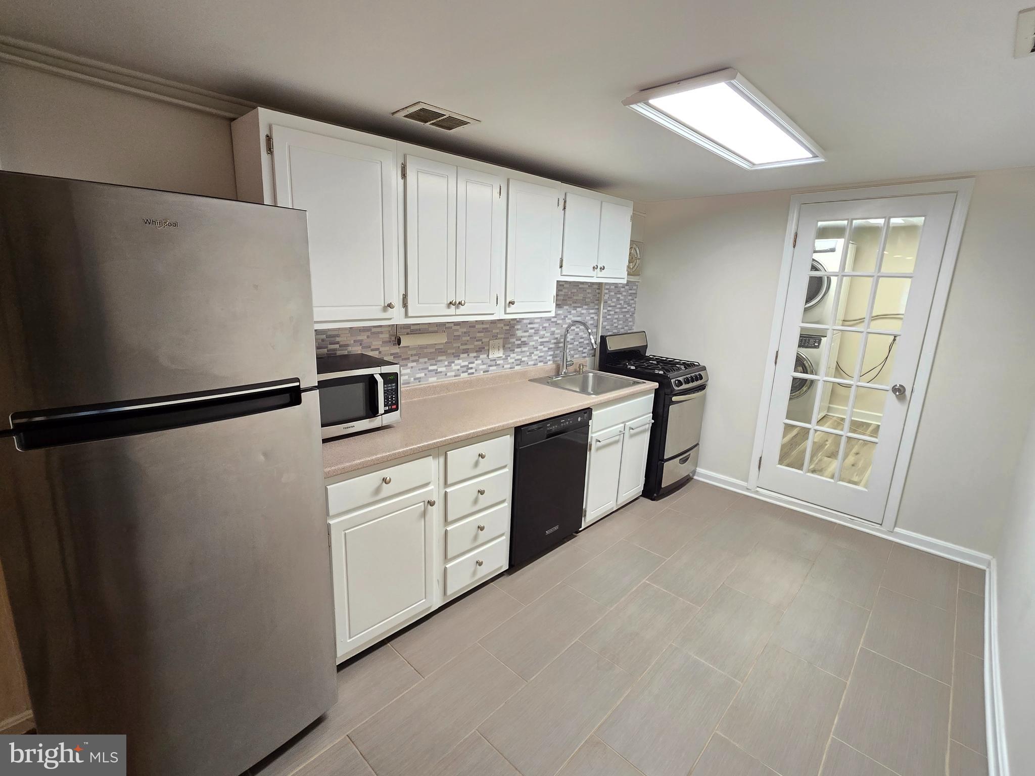 UPPER FELLS POINT - Residential