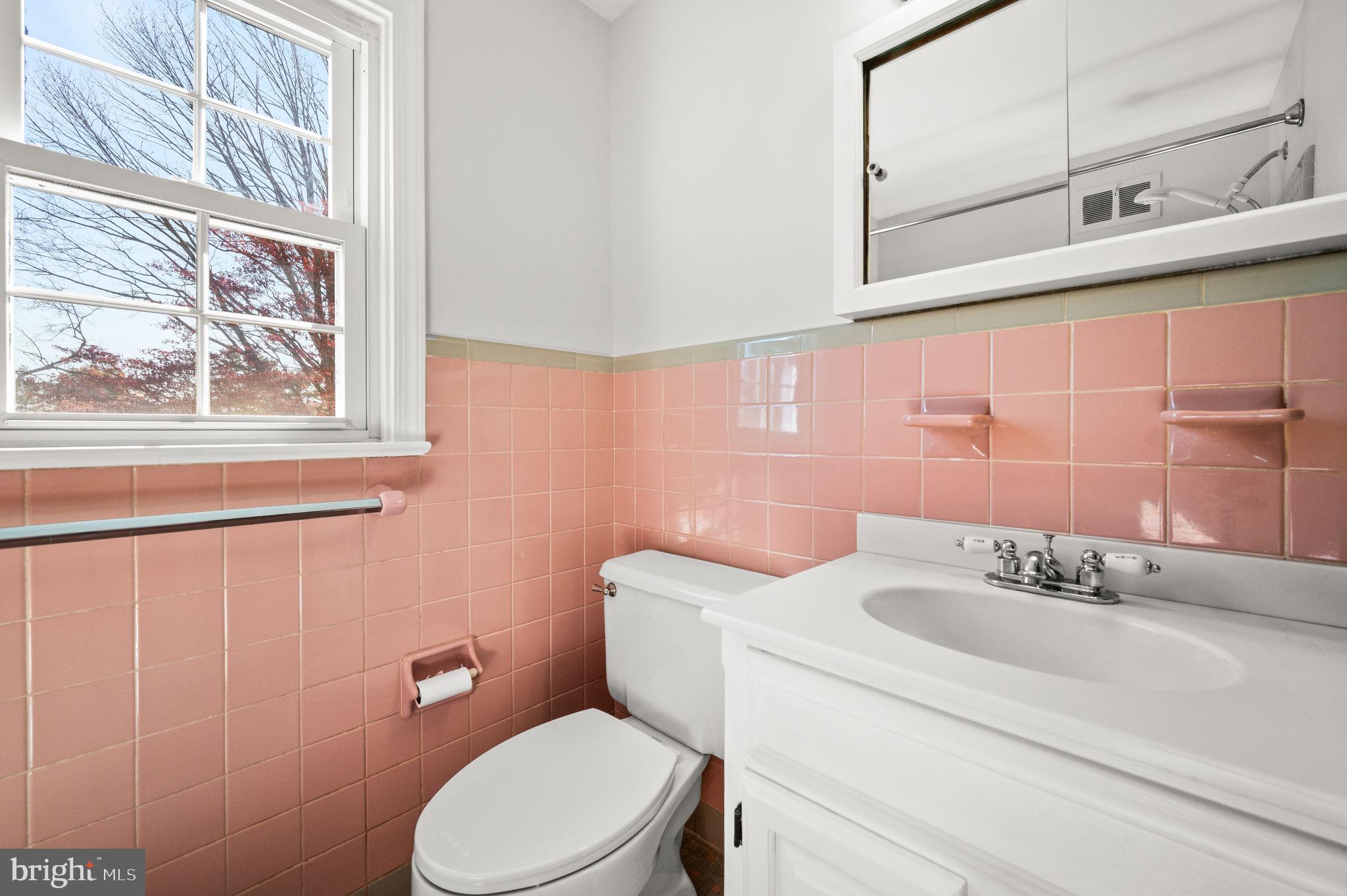 GLENSIDE - Residential