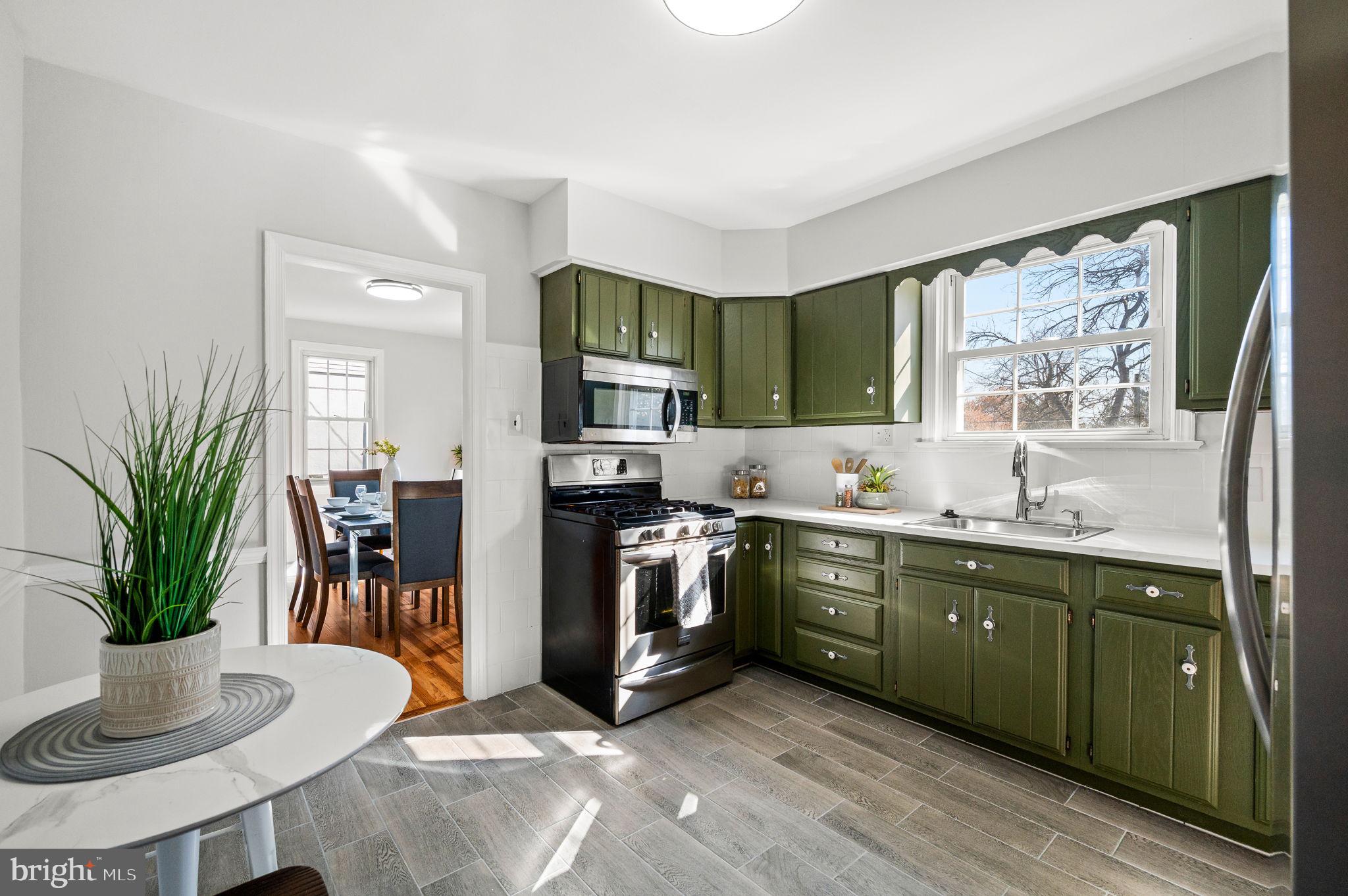 GLENSIDE - Residential