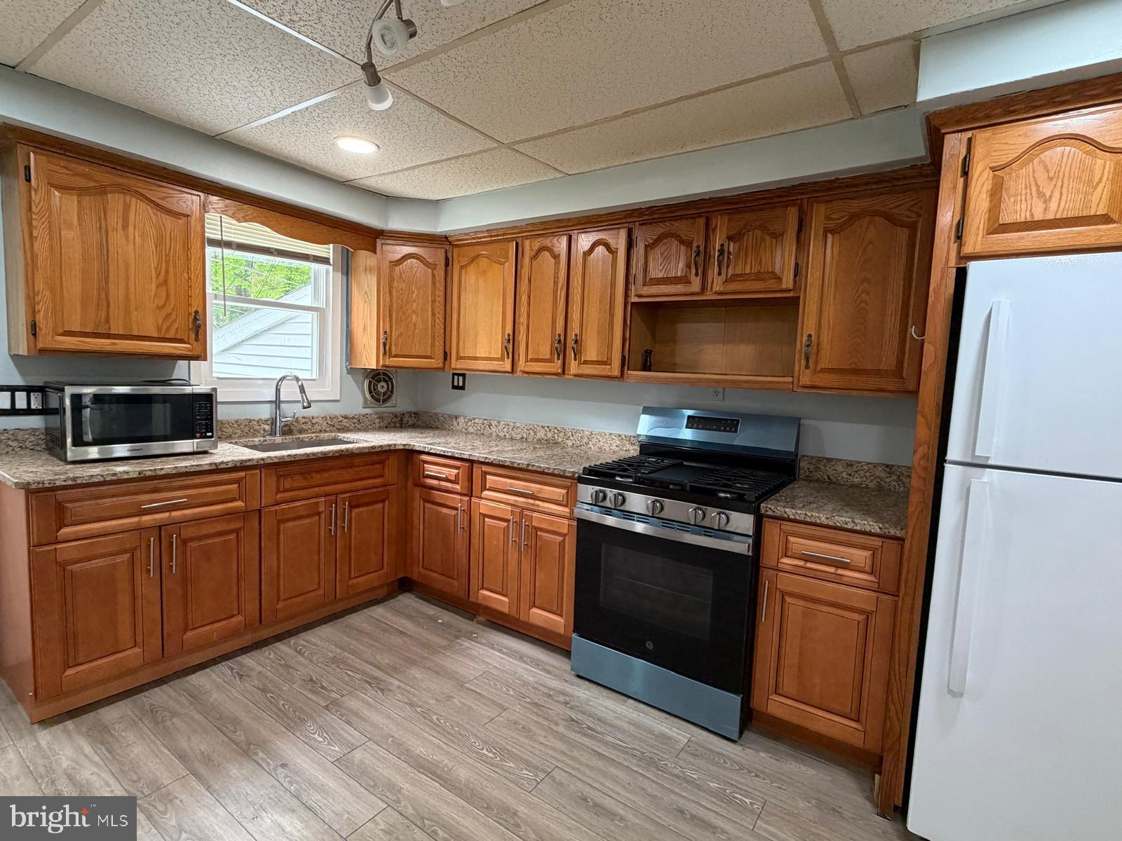 Property Search 9131 BUSTLETON AVENUE