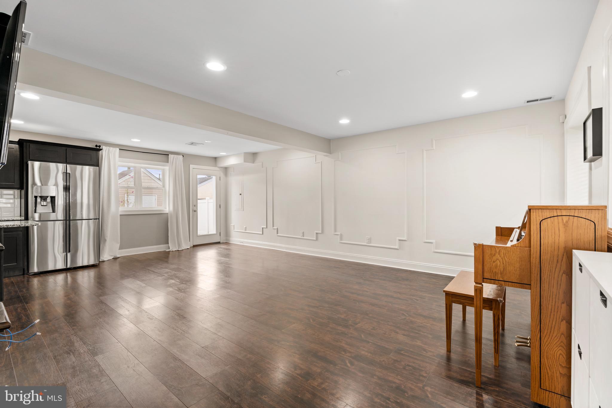 ROXBOROUGH - Residential Lease