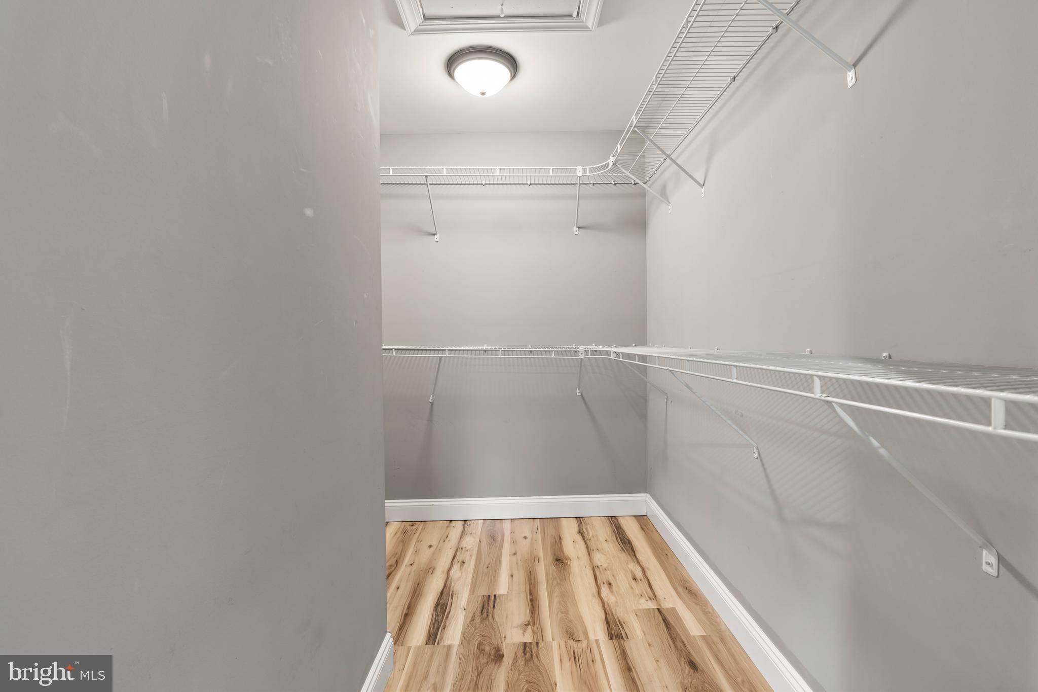 ROXBOROUGH - Residential Lease