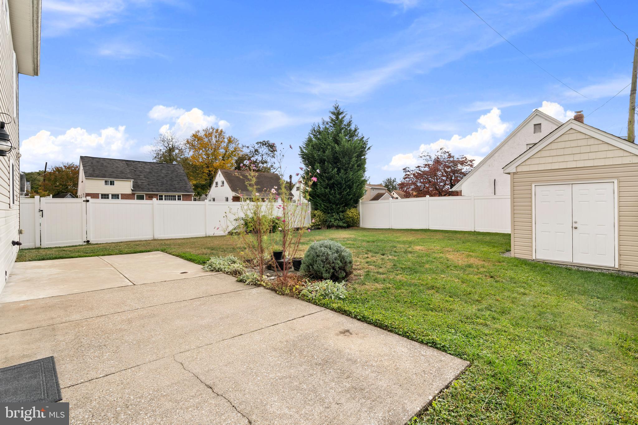 ROXBOROUGH - Residential Lease