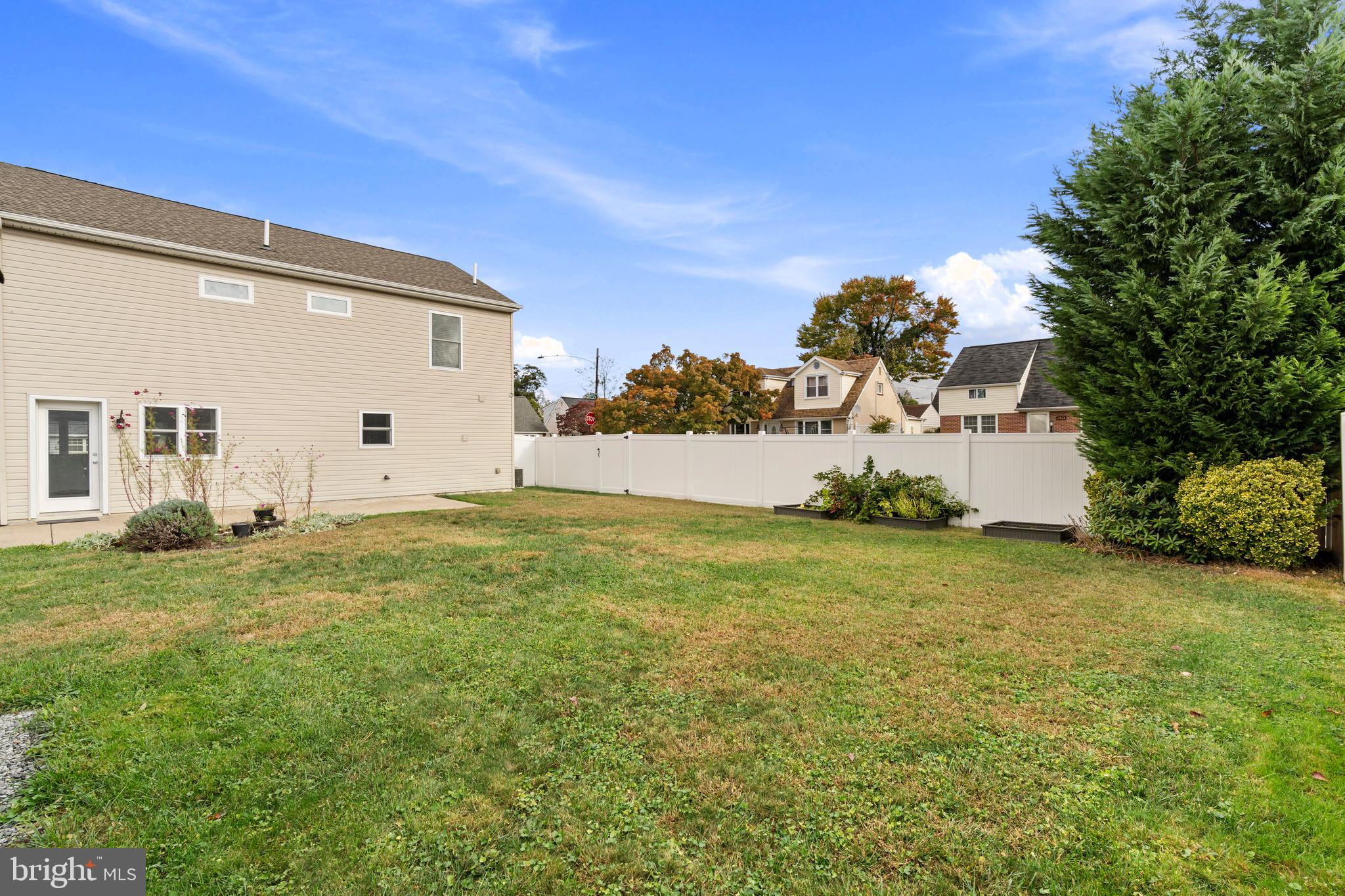 ROXBOROUGH - Residential Lease