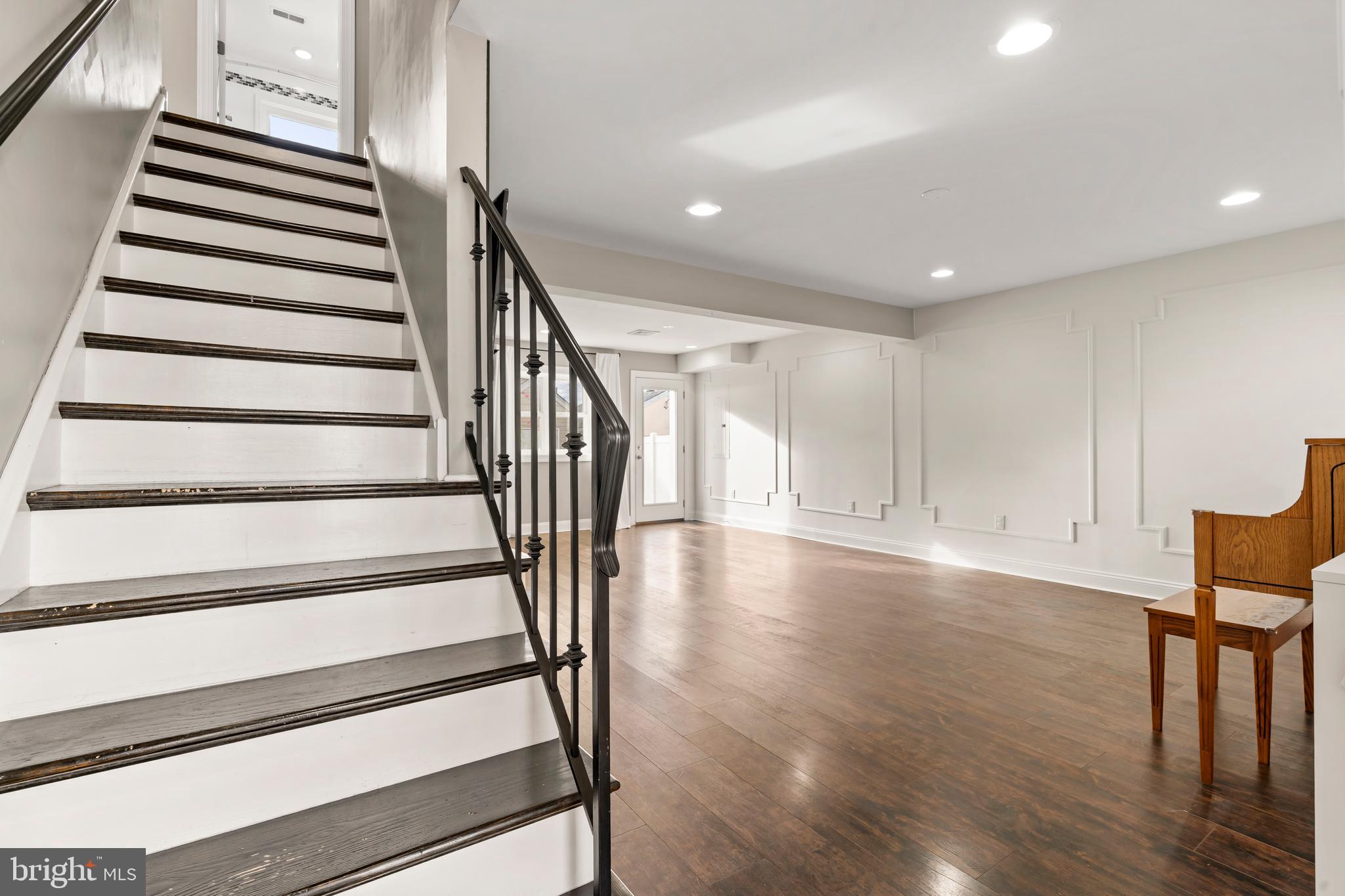 ROXBOROUGH - Residential Lease