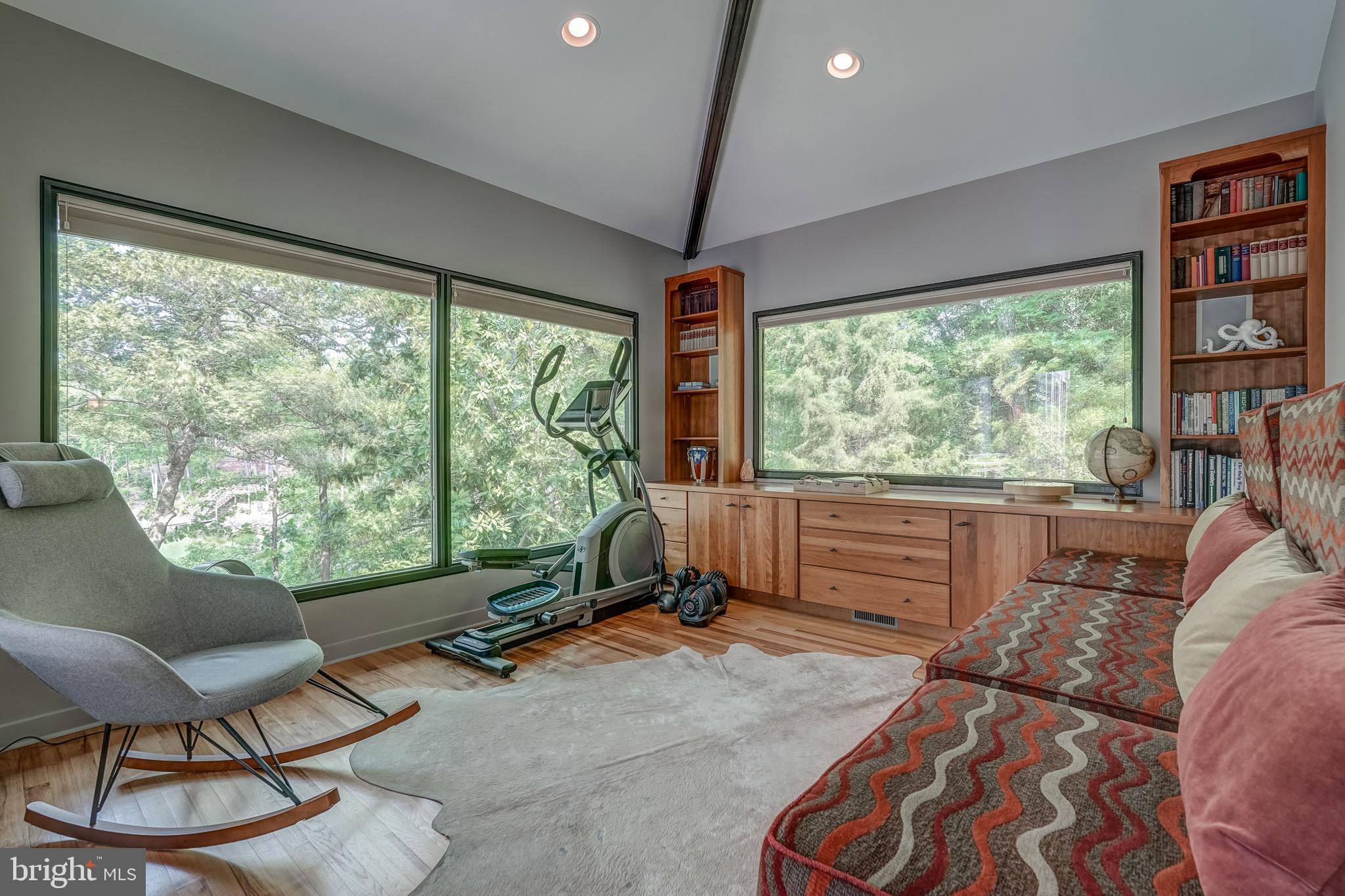 IRVINGTON - Residential