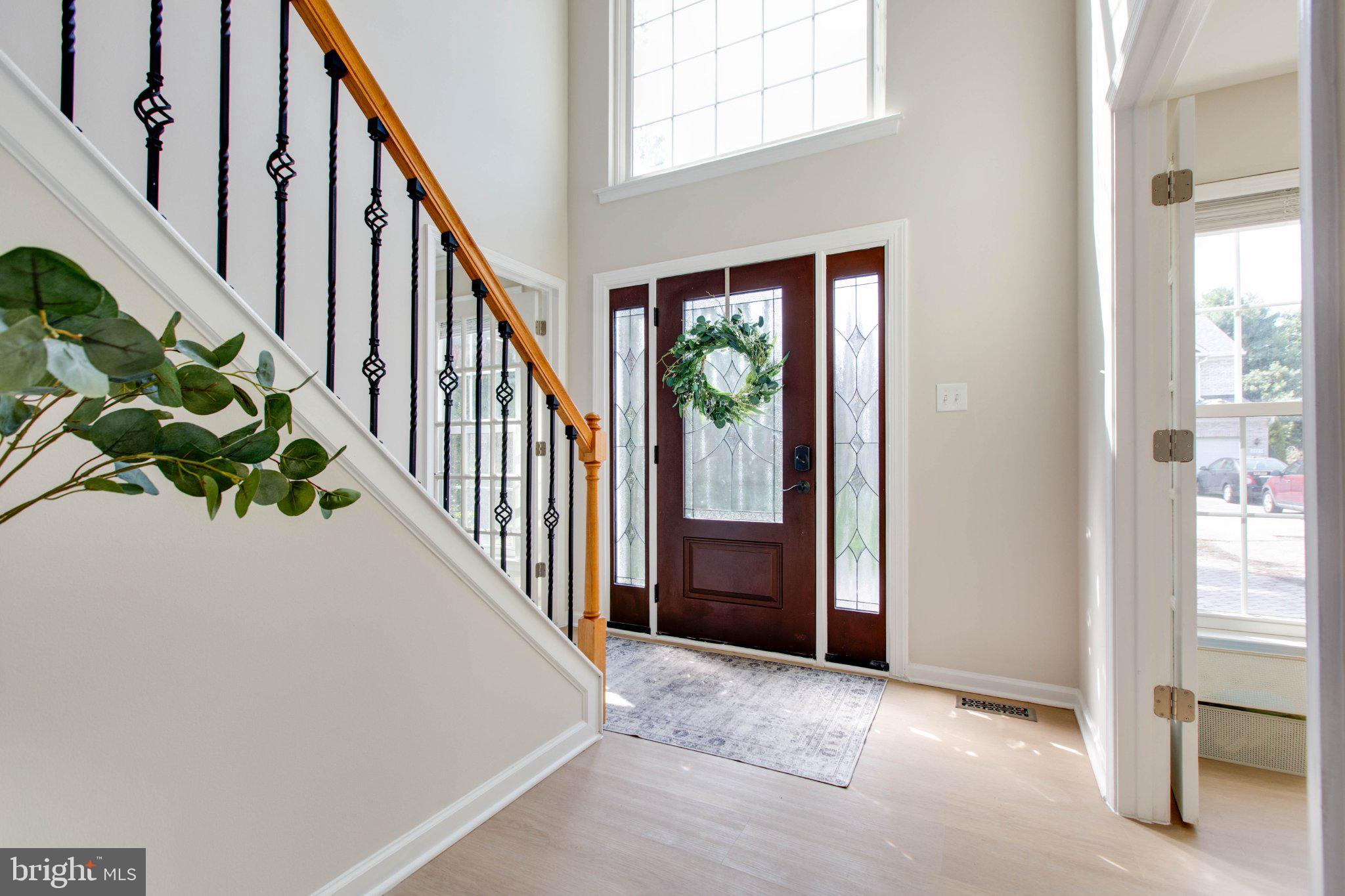 6717 LOWES LANE