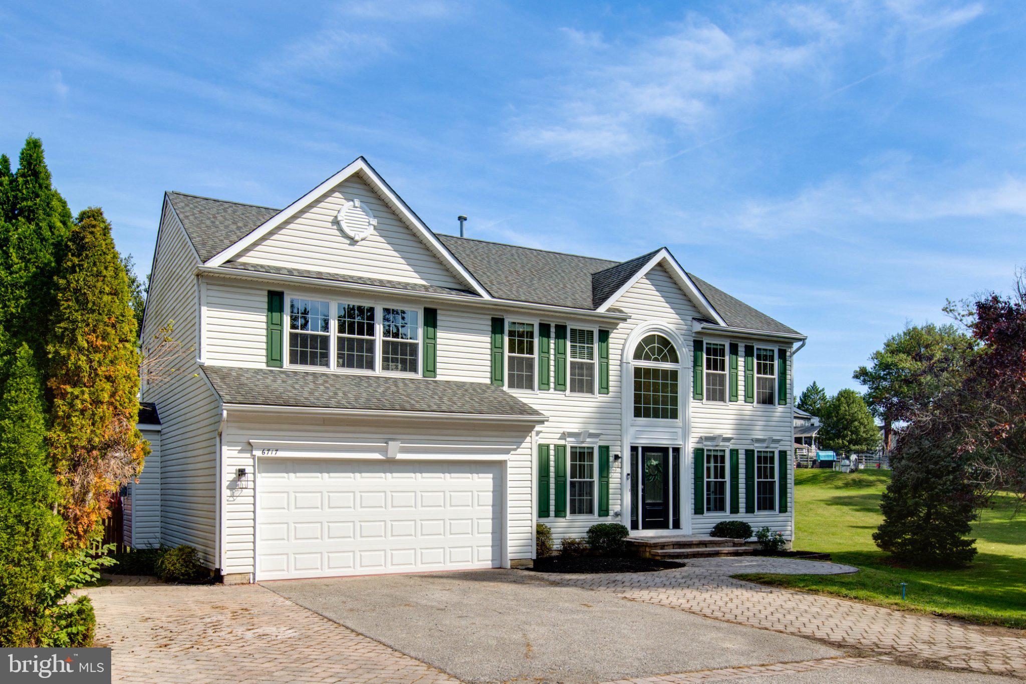 6717 LOWES LANE