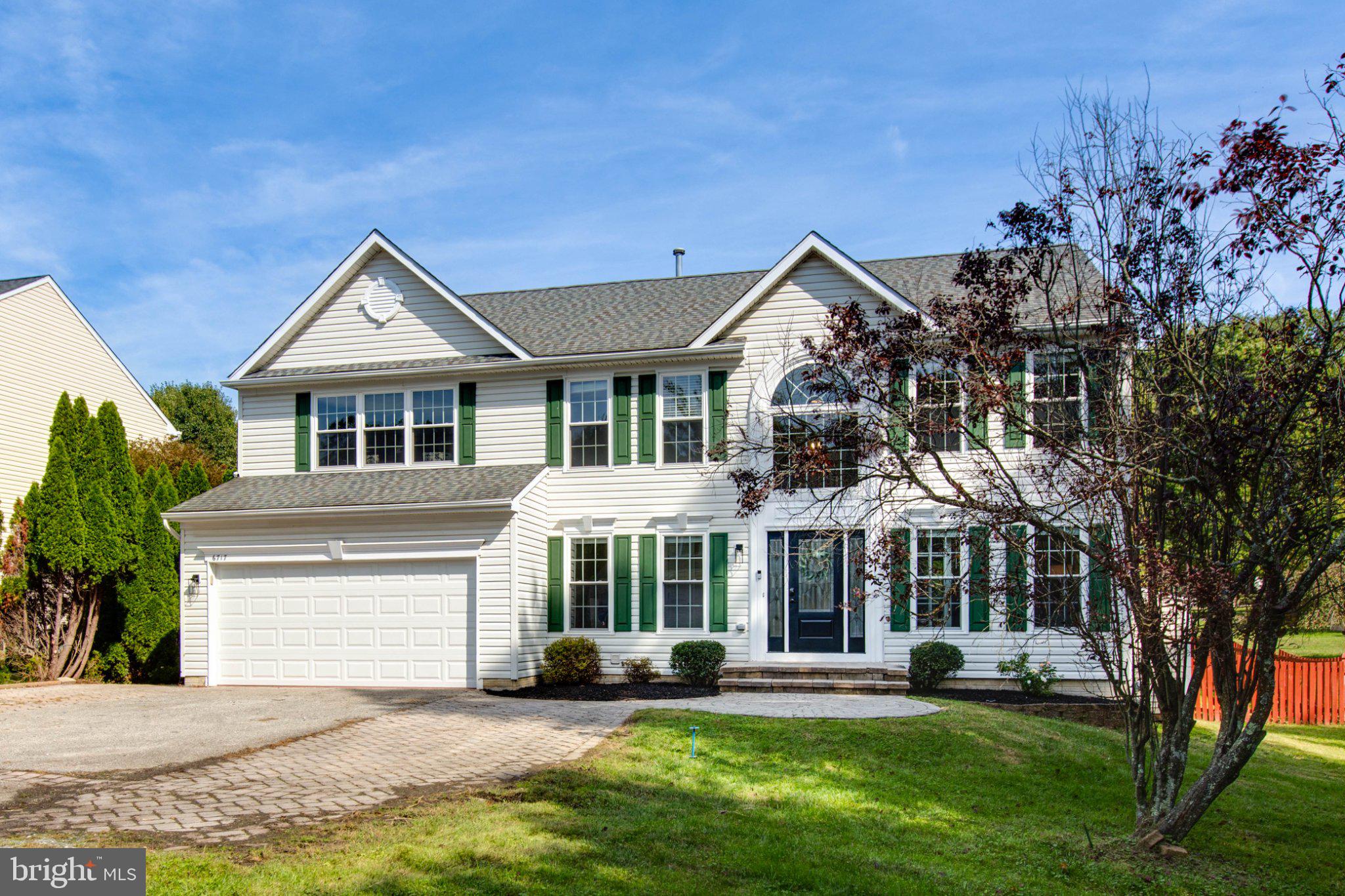 6717 LOWES LANE