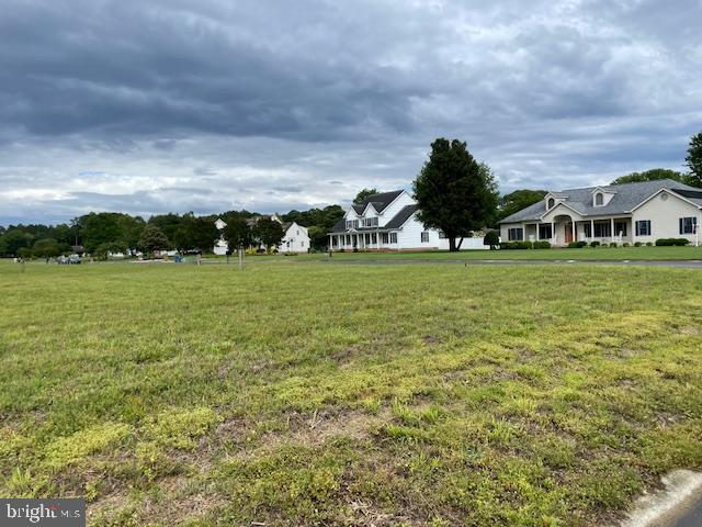 One of the last east side building lot in the established community of Fairway Manor adjacent to Nutters Crossing. This corner lot has approved SRA area and awaits your dream home. Perfectly positioned for easy commute in any direction.