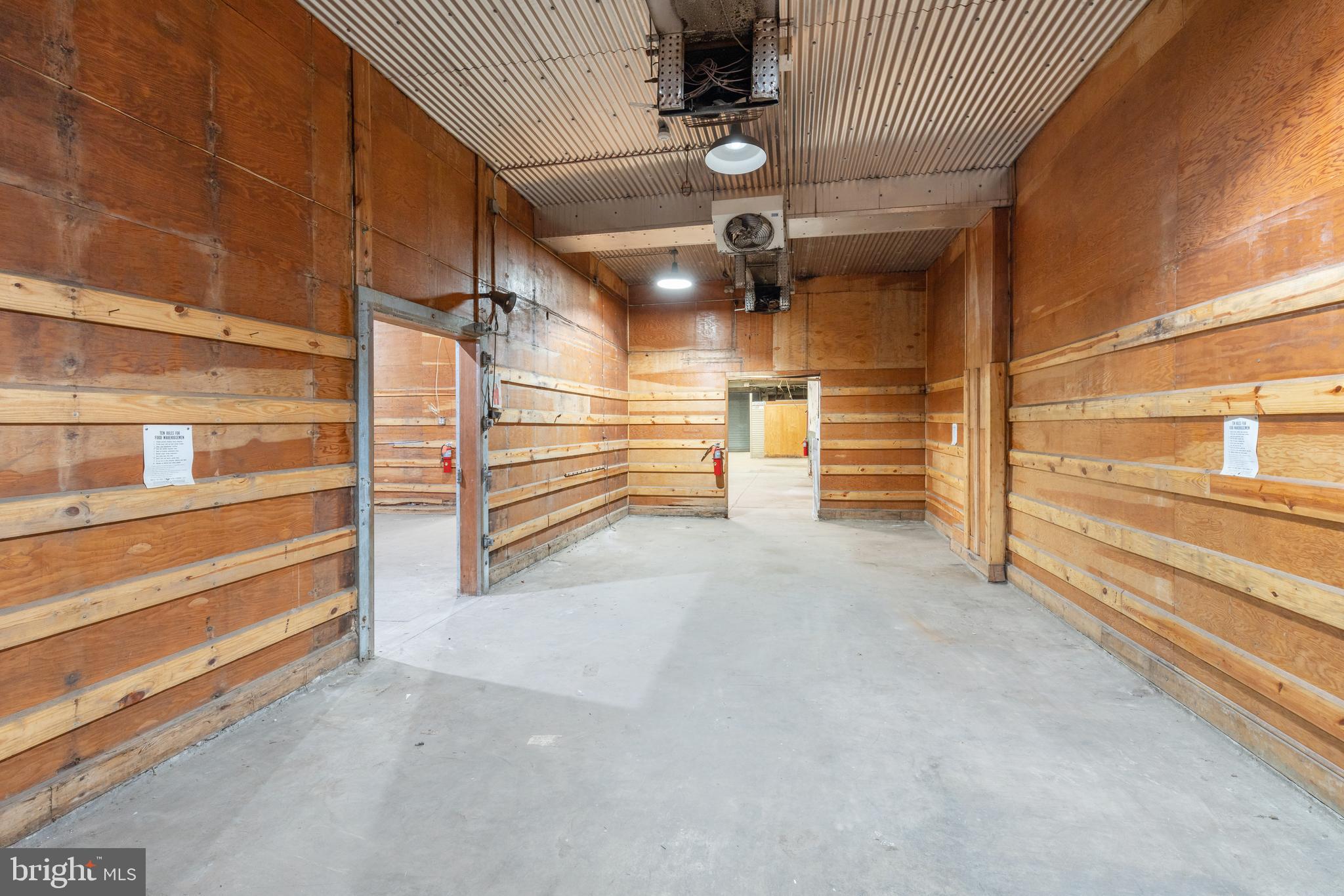 PENNSPORT - Commercial Sale