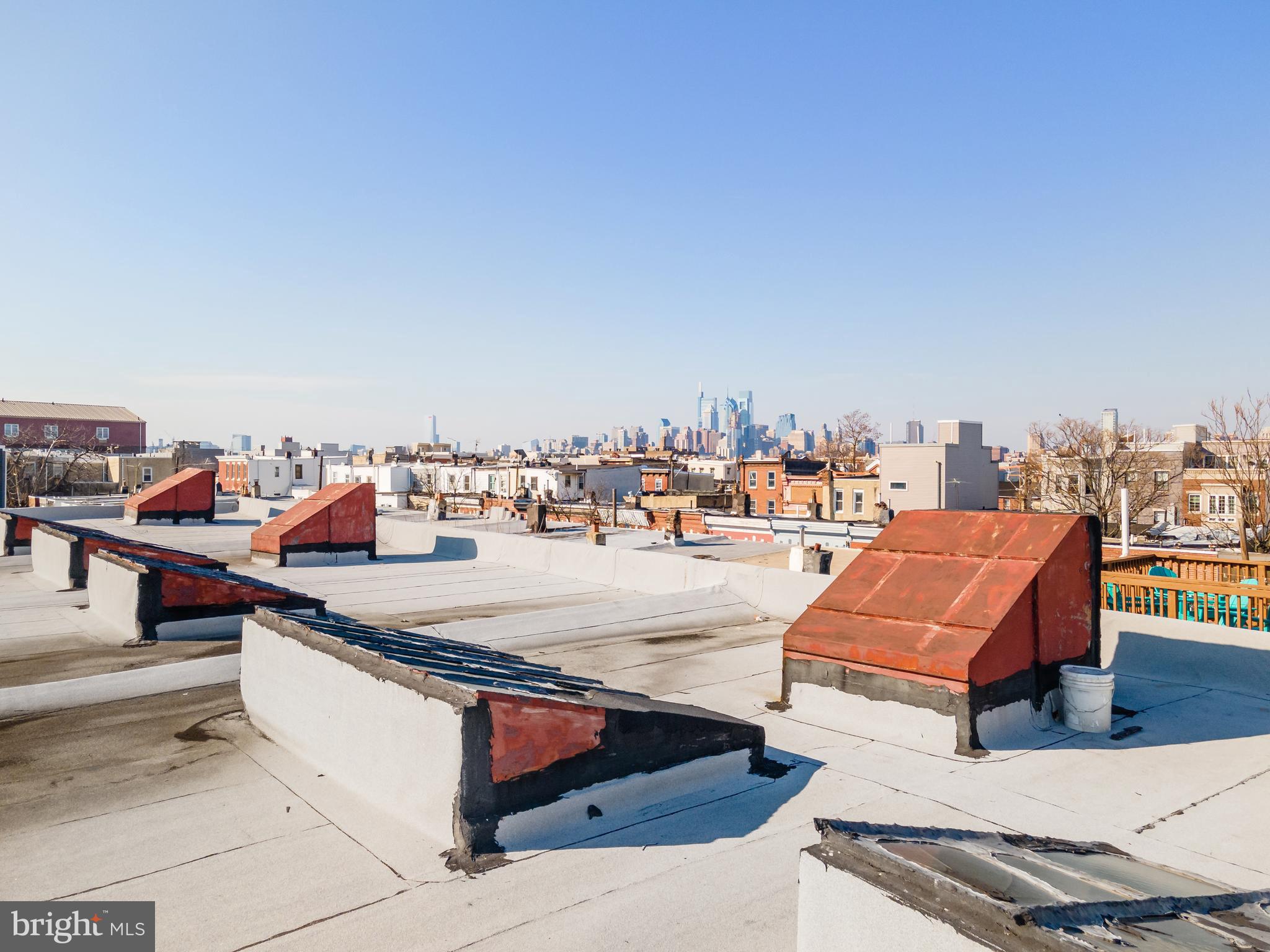 PENNSPORT - Commercial Sale