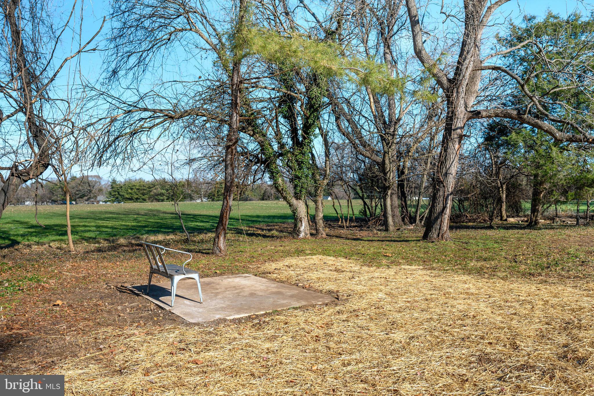 CHESTER HARBOR - Residential