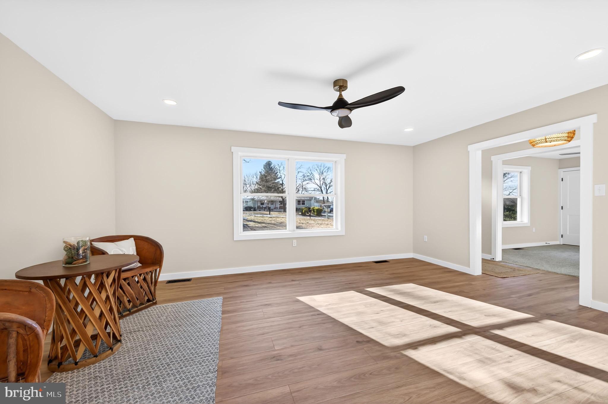 CHESTER HARBOR - Residential