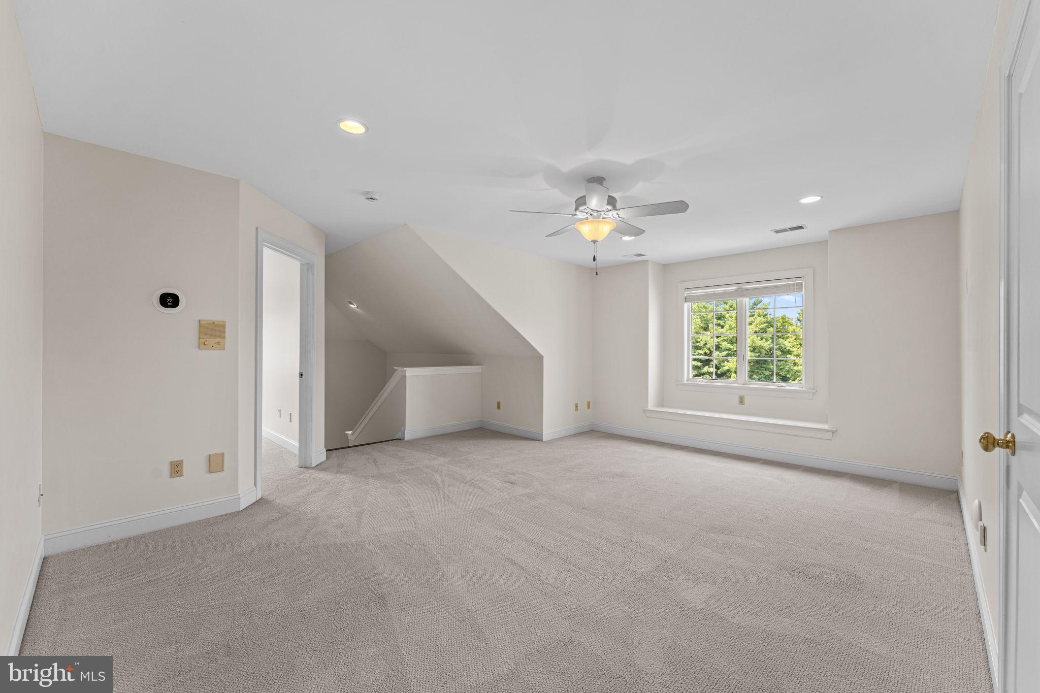 DOVECOTE - Residential