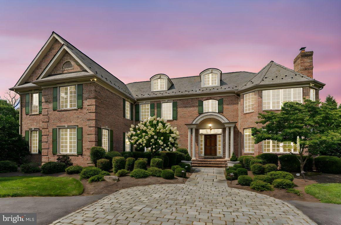 DOVECOTE - Residential