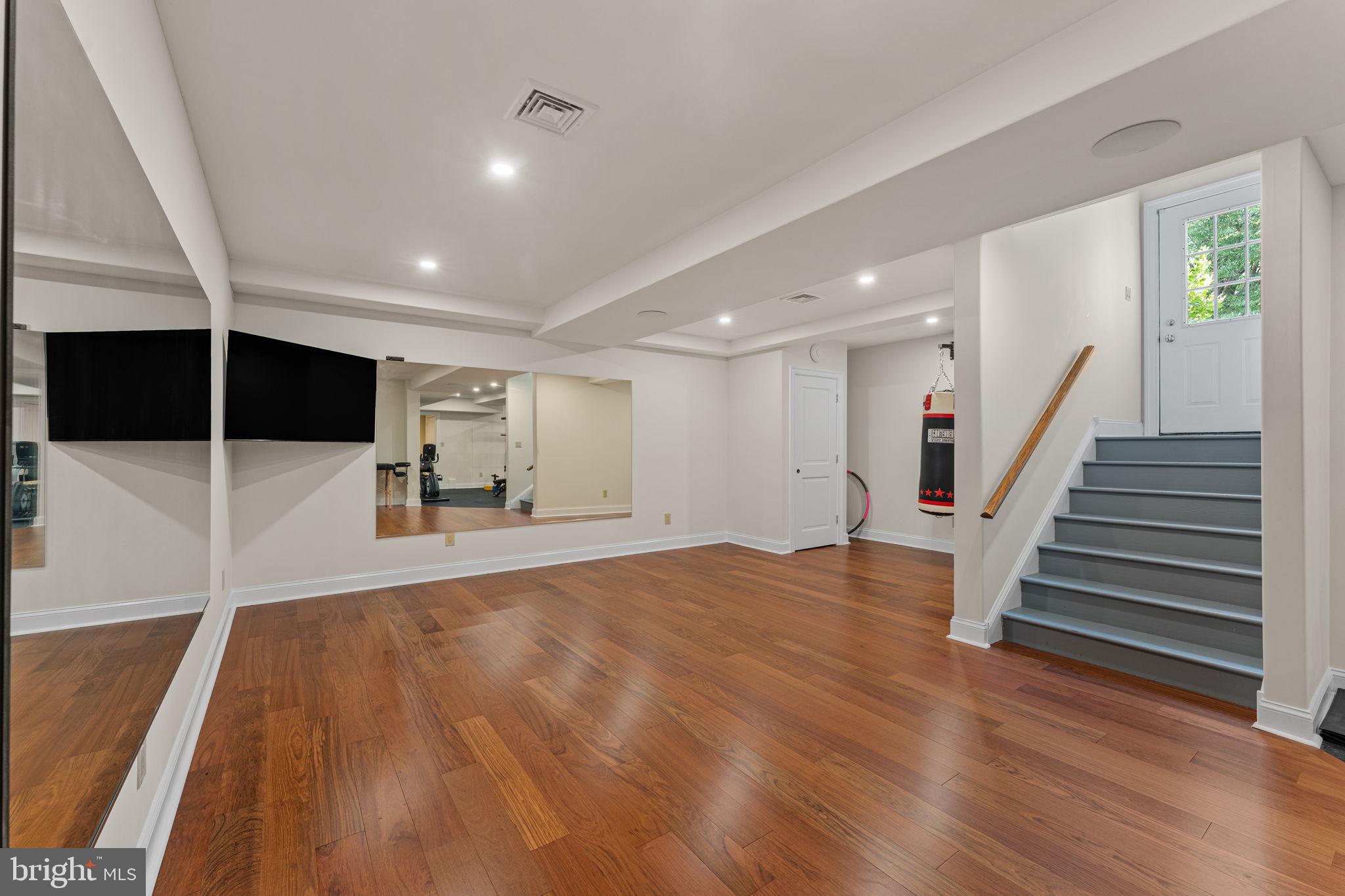 DOVECOTE - Residential