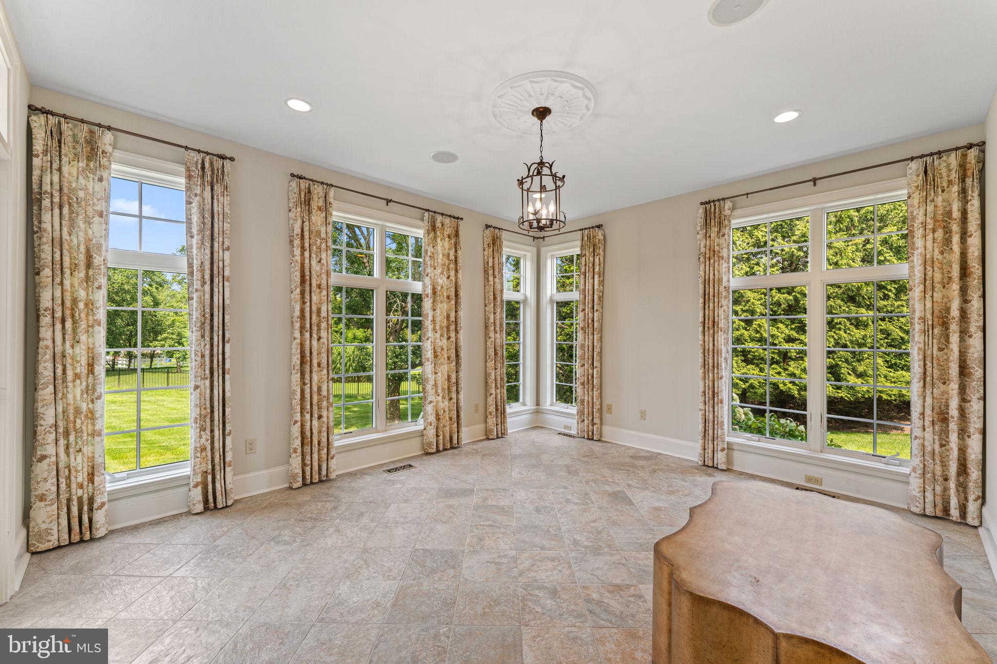 DOVECOTE - Residential