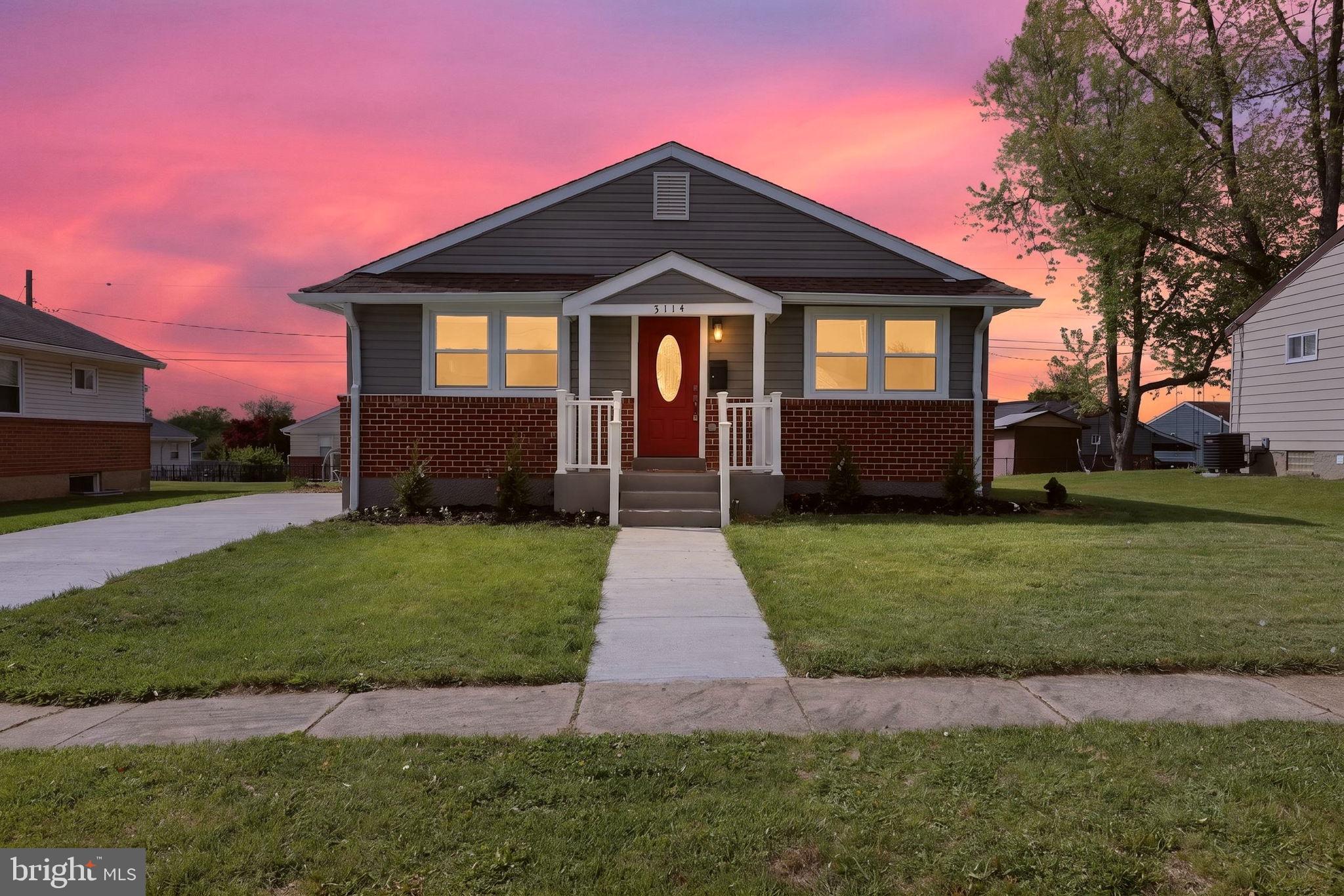 WINDSOR FARMS - Residential