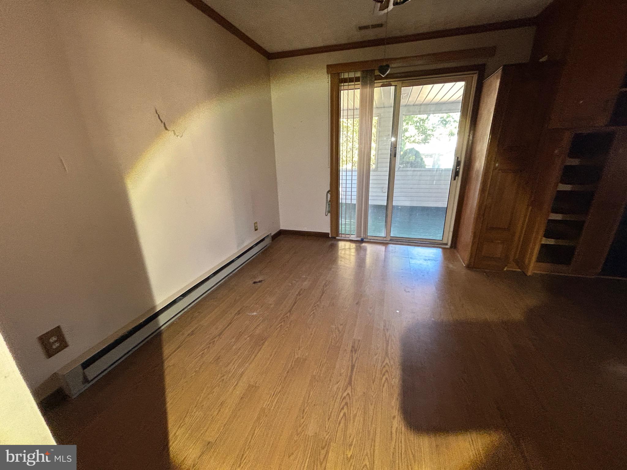 TWIN OAKS - Residential