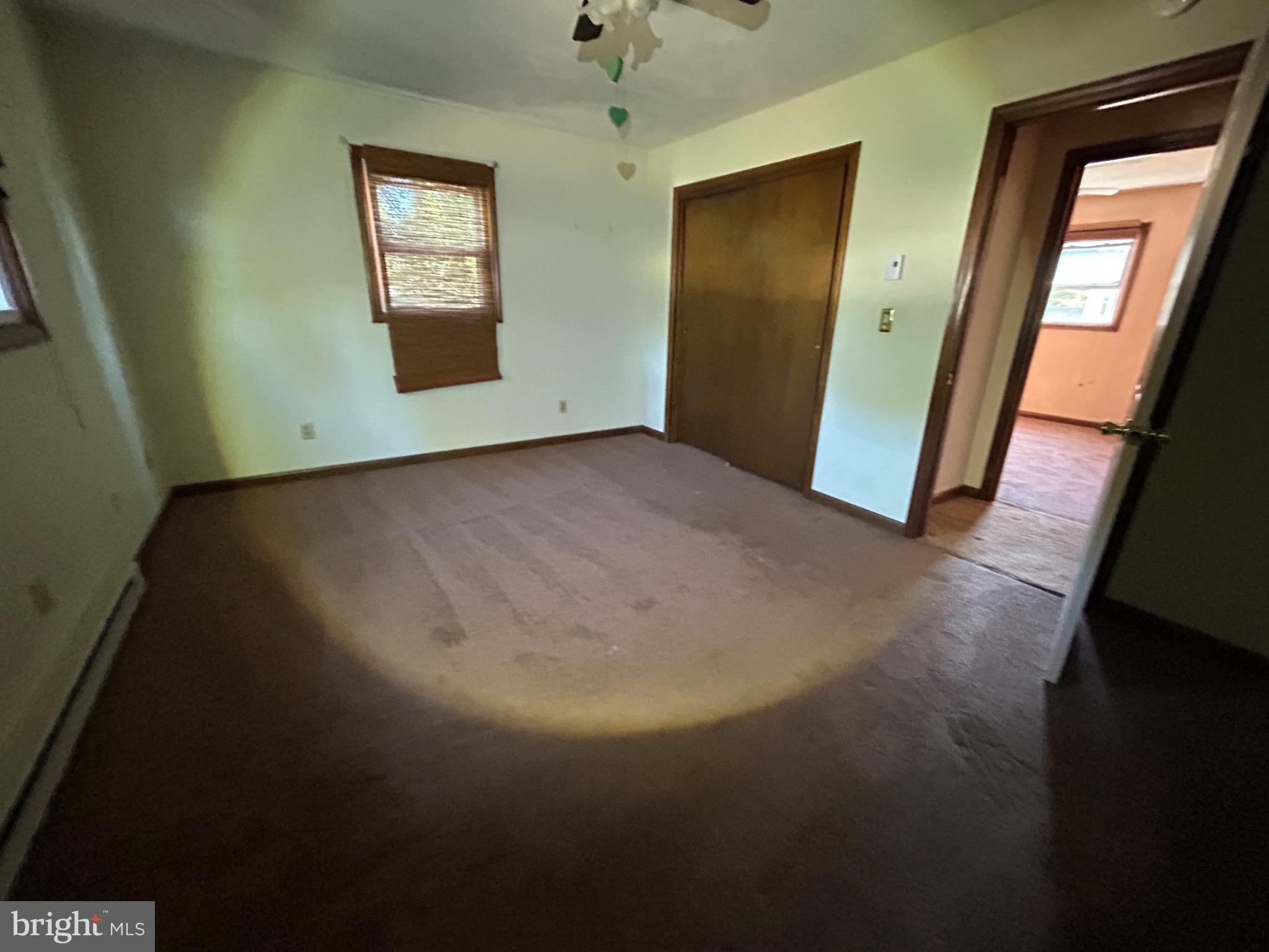 TWIN OAKS - Residential