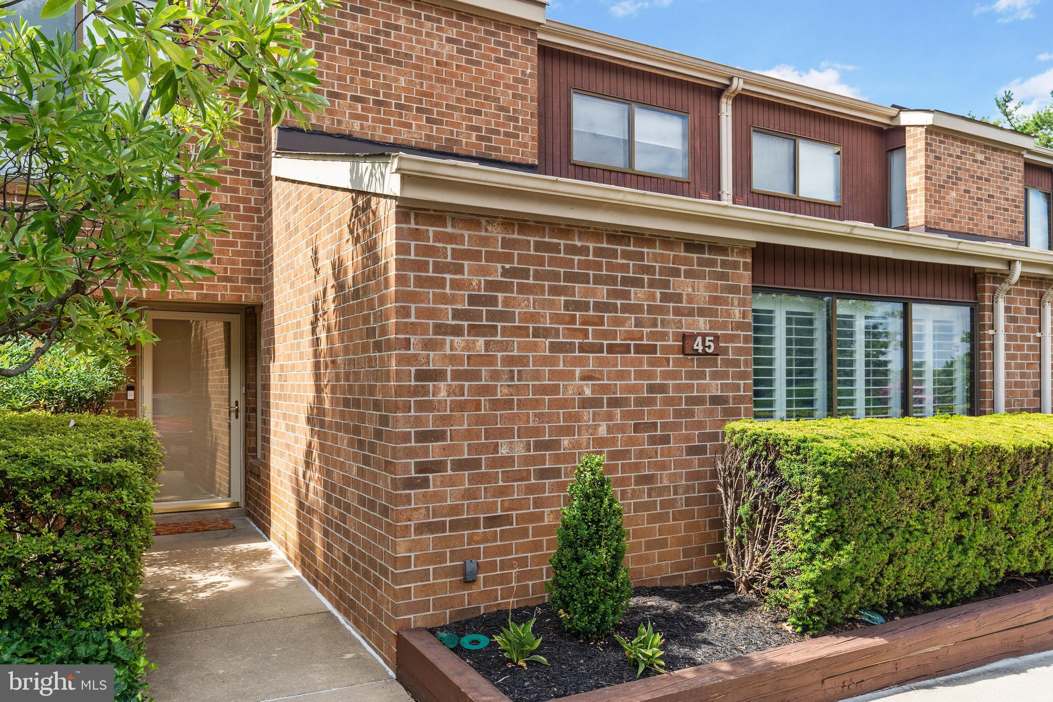 ANNEN WOODS - Residential