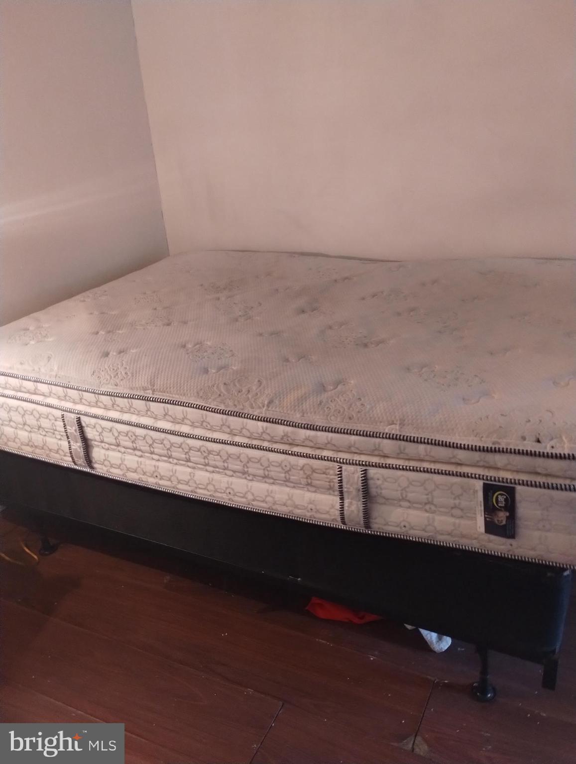 HARROWGATE - Residential