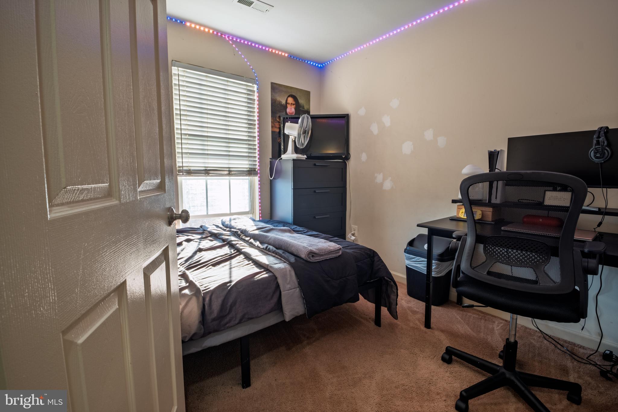 FAIRVIEW VILLAGE - Residential