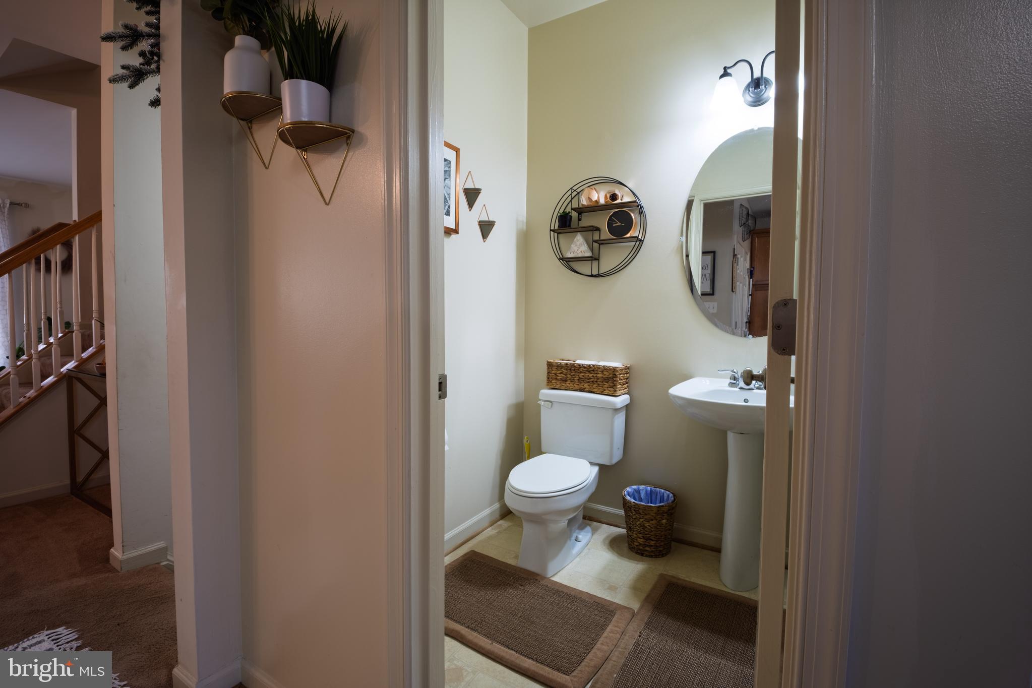 FAIRVIEW VILLAGE - Residential