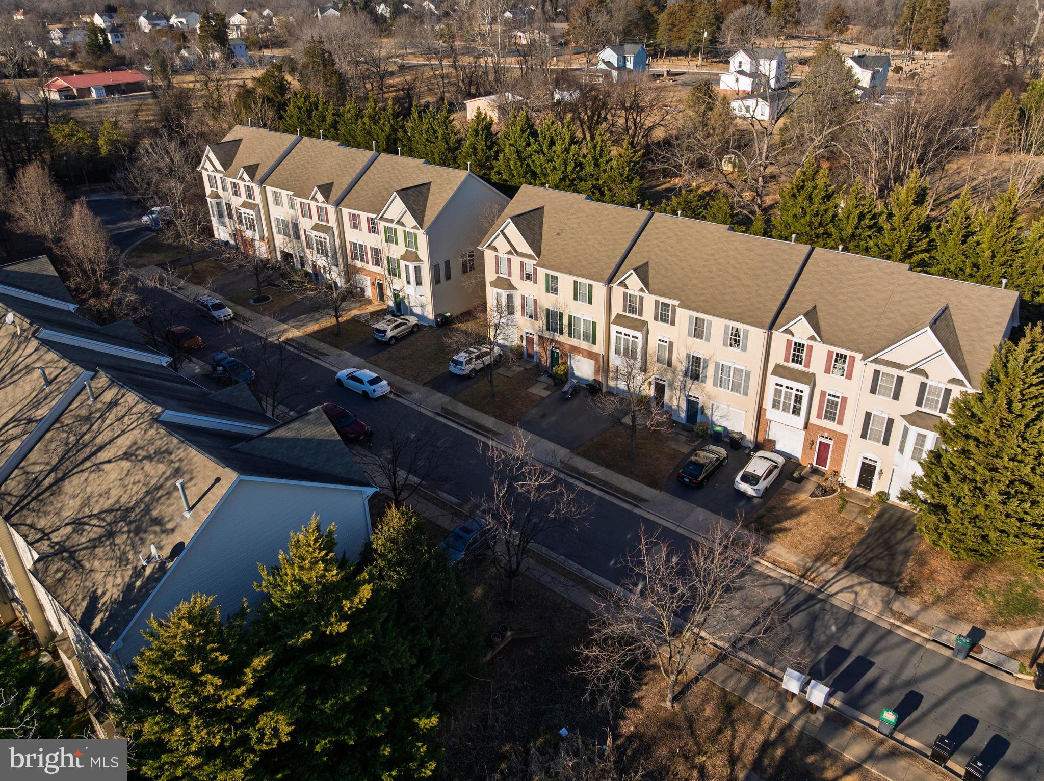 FAIRVIEW VILLAGE - Residential