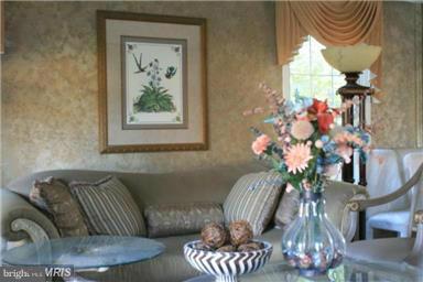 ENTERPRISE ESTATES - Residential