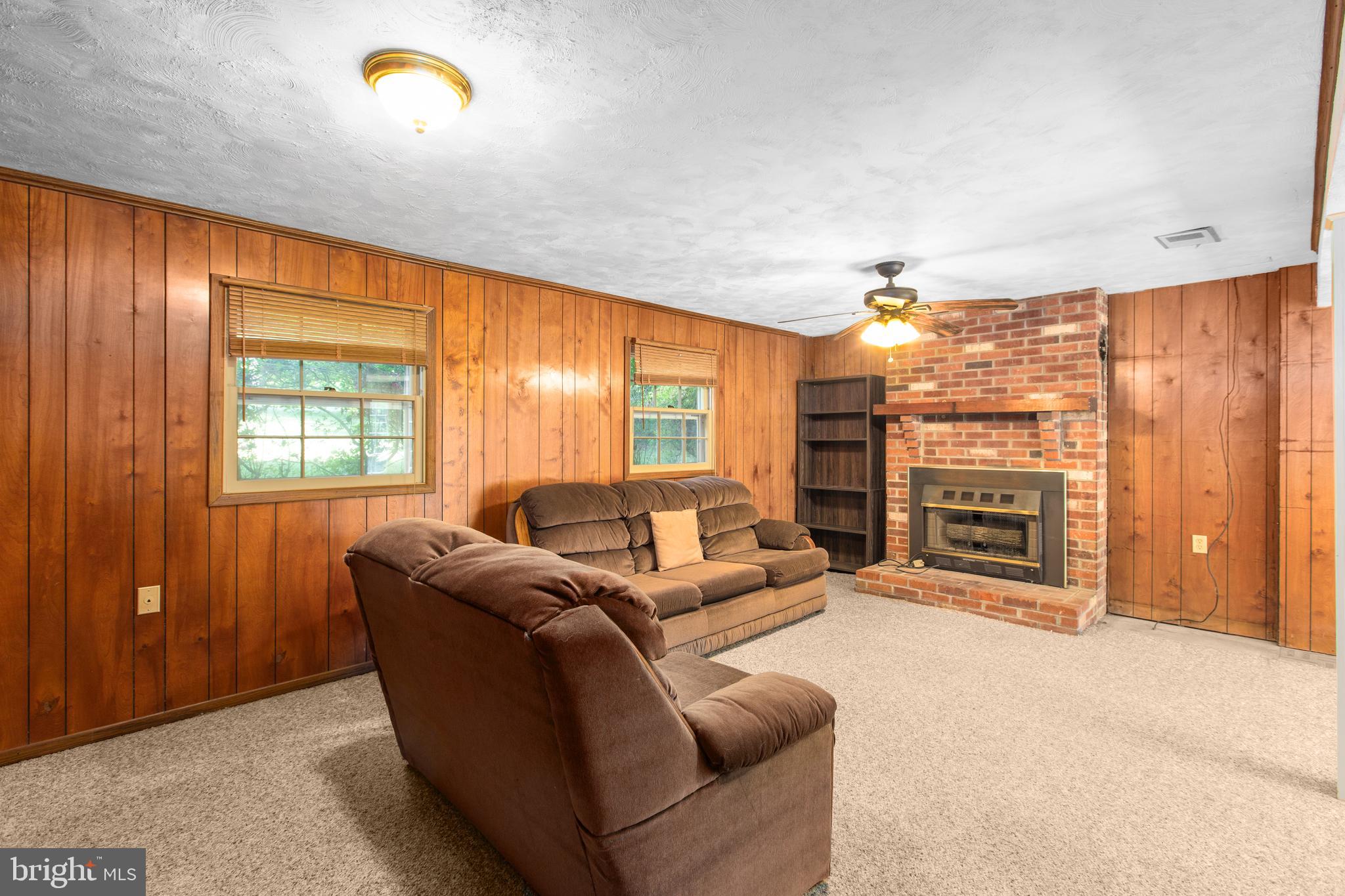 WOODRIDGE - Residential