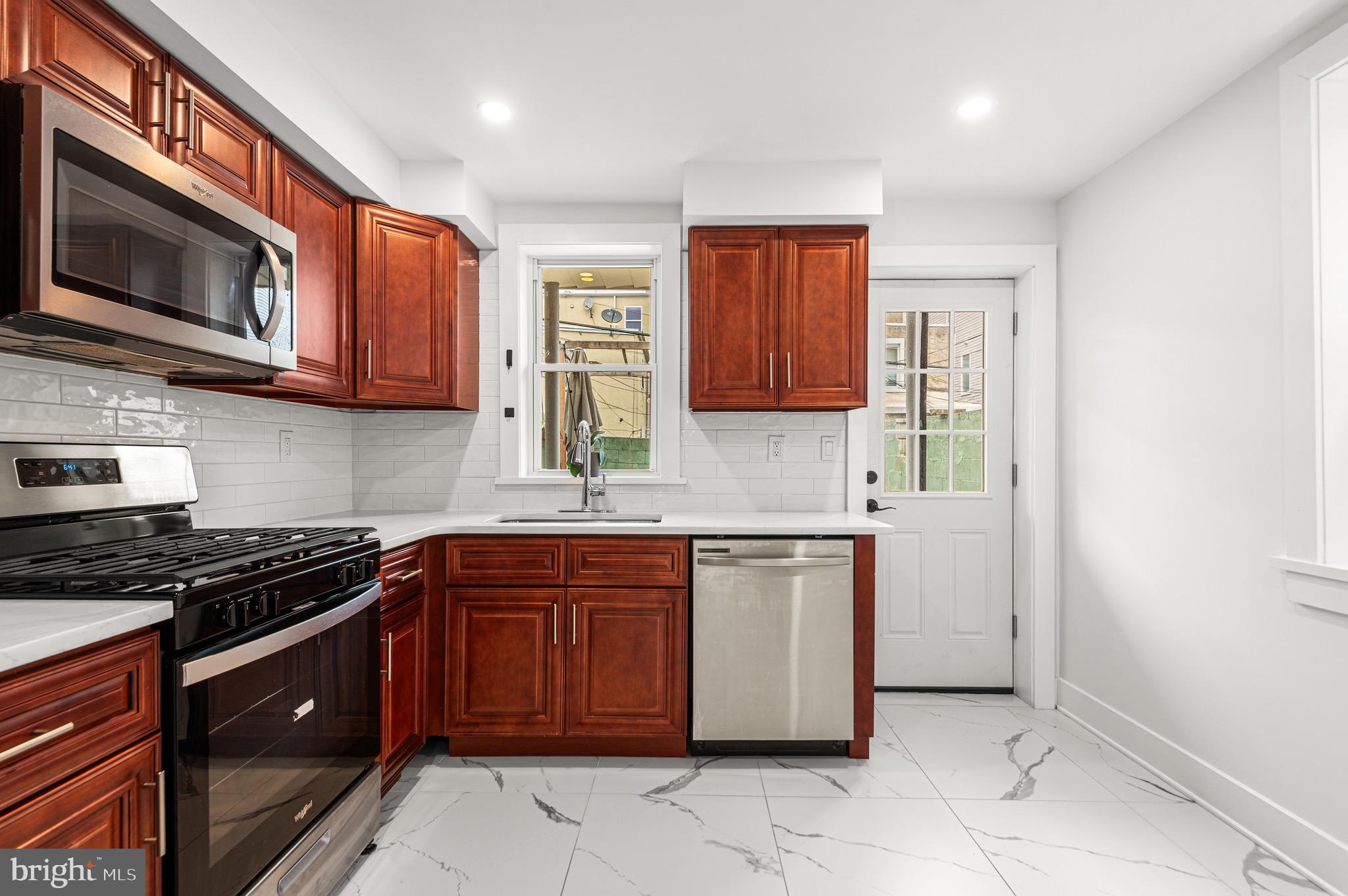 PHILADELPHIA (SOUTH) - Residential