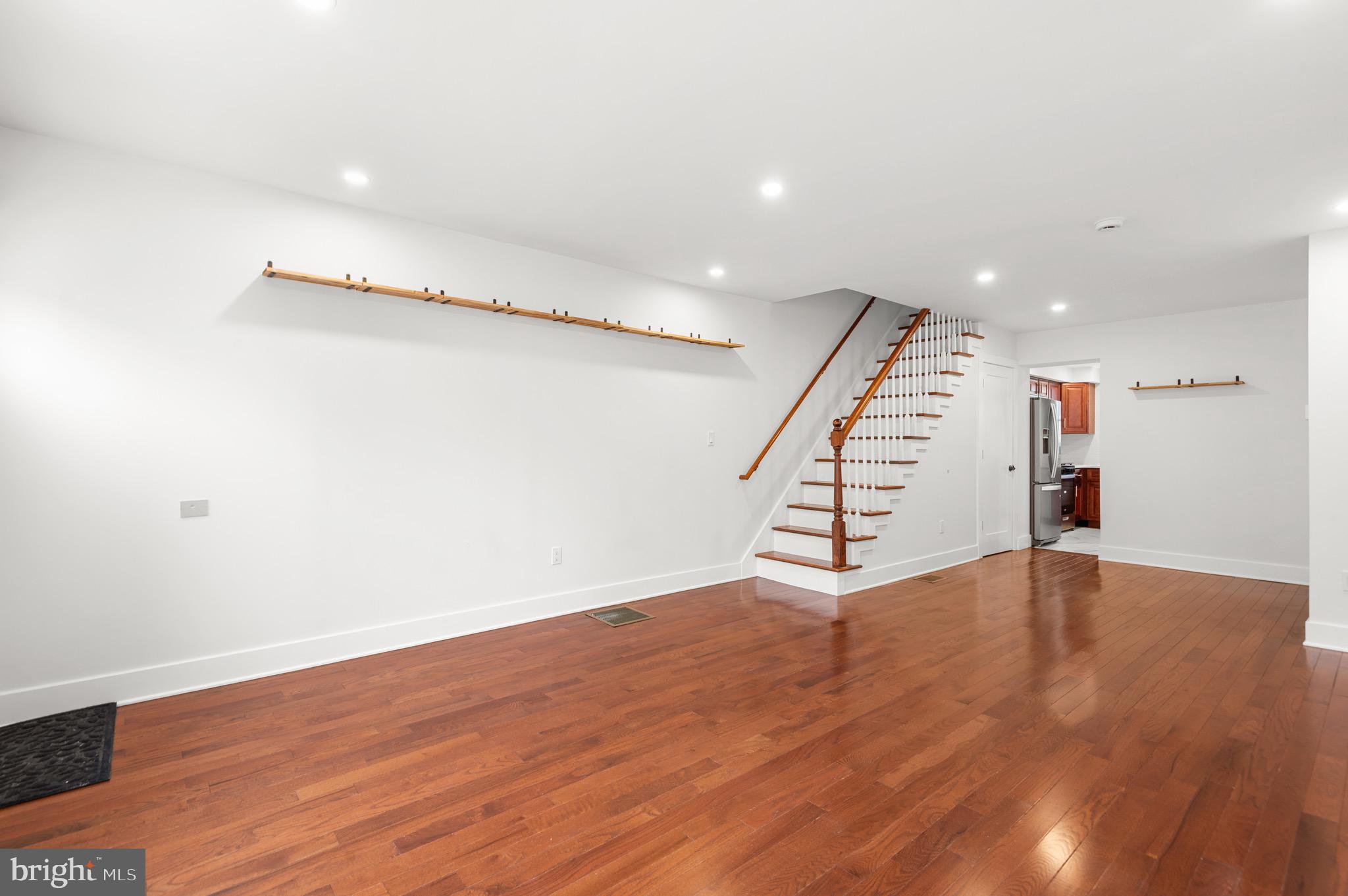 PHILADELPHIA (SOUTH) - Residential