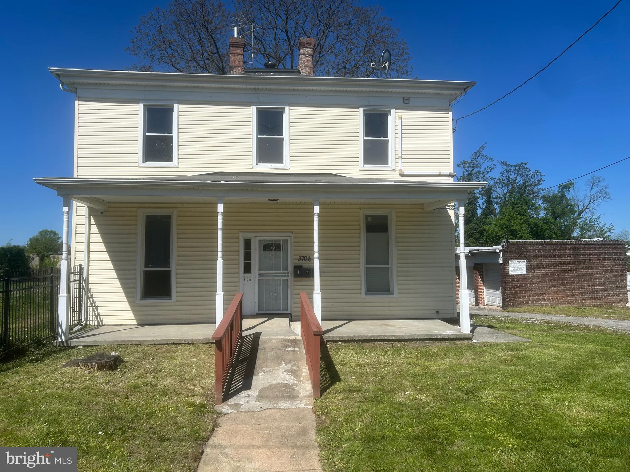 Now leasing 1 Bedroom, 1 Bathroom Unit in a charming Multi-Unit Building -- Comfortable, and Full of Possibilities!
Unit 2 is a cozy, clean one-bedroom, one-bathroom retreat – ideal for someone looking for simplicity, comfort, and a peaceful place to call home. Located on the second-floor of the property. Washer and dryer included and move-in ready! Utilities (gas, water, heat & electricity) included in price, making budgeting simple and stress-free.
Wheelchair ramp for easy accessibility, free parking on lot, and optional storage units available!
Located just minutes from Johns Hopkins University, Loyola University Maryland, the Baltimore Museum of Art, and the vibrant heart of Charles Village.
Don't miss out on this rare leasing opportunity – schedule a tour today and come feel the charm for yourself!
Virtual Walkthrough Video available upon request!
