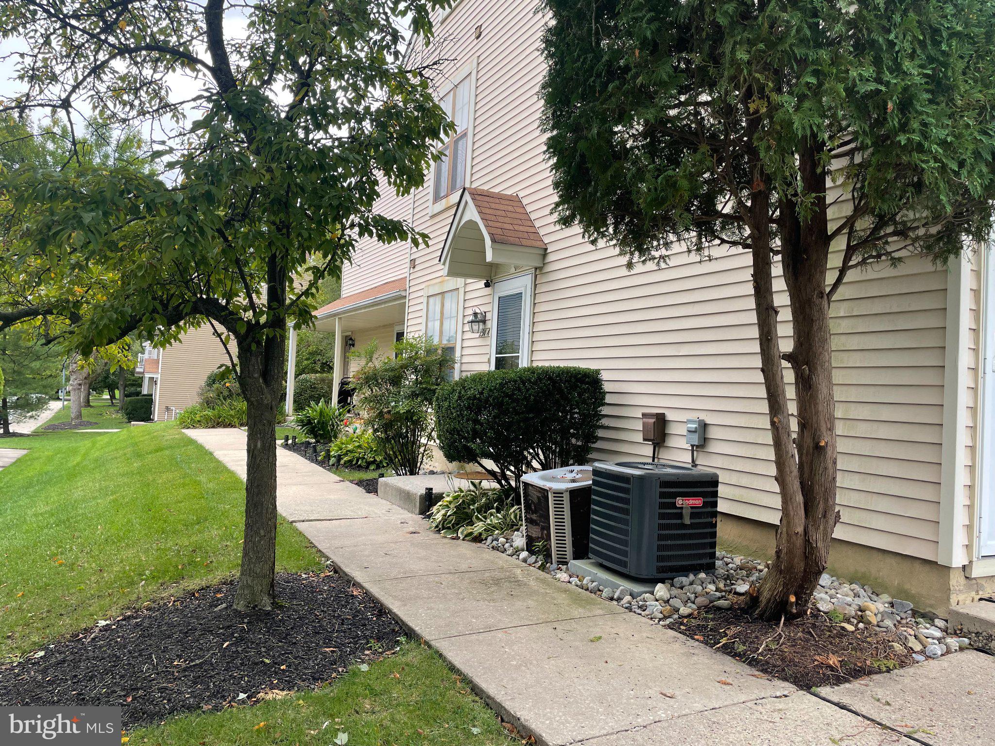 291A EVERLY COURT