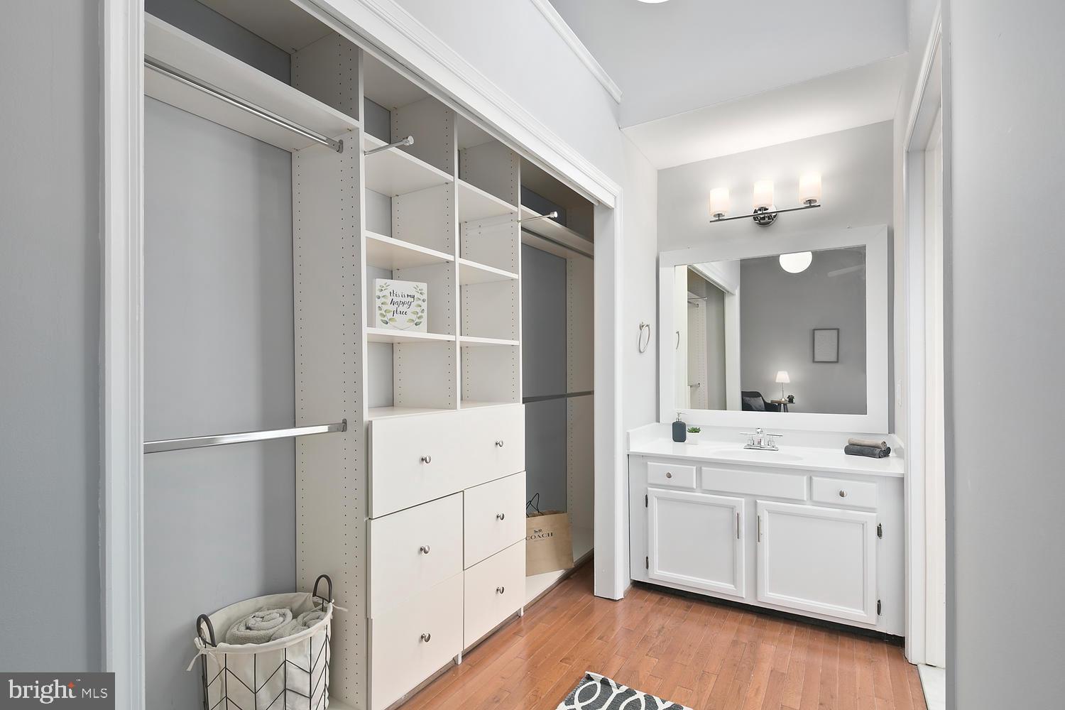 BELLE HAVEN ON THE GREEN - Residential