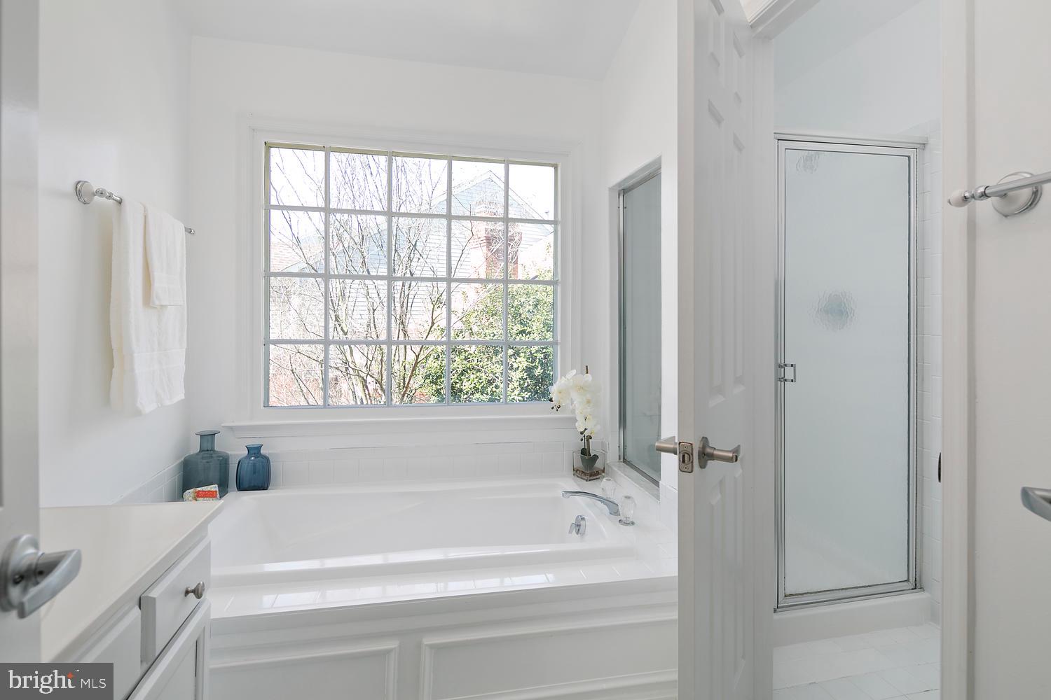 BELLE HAVEN ON THE GREEN - Residential