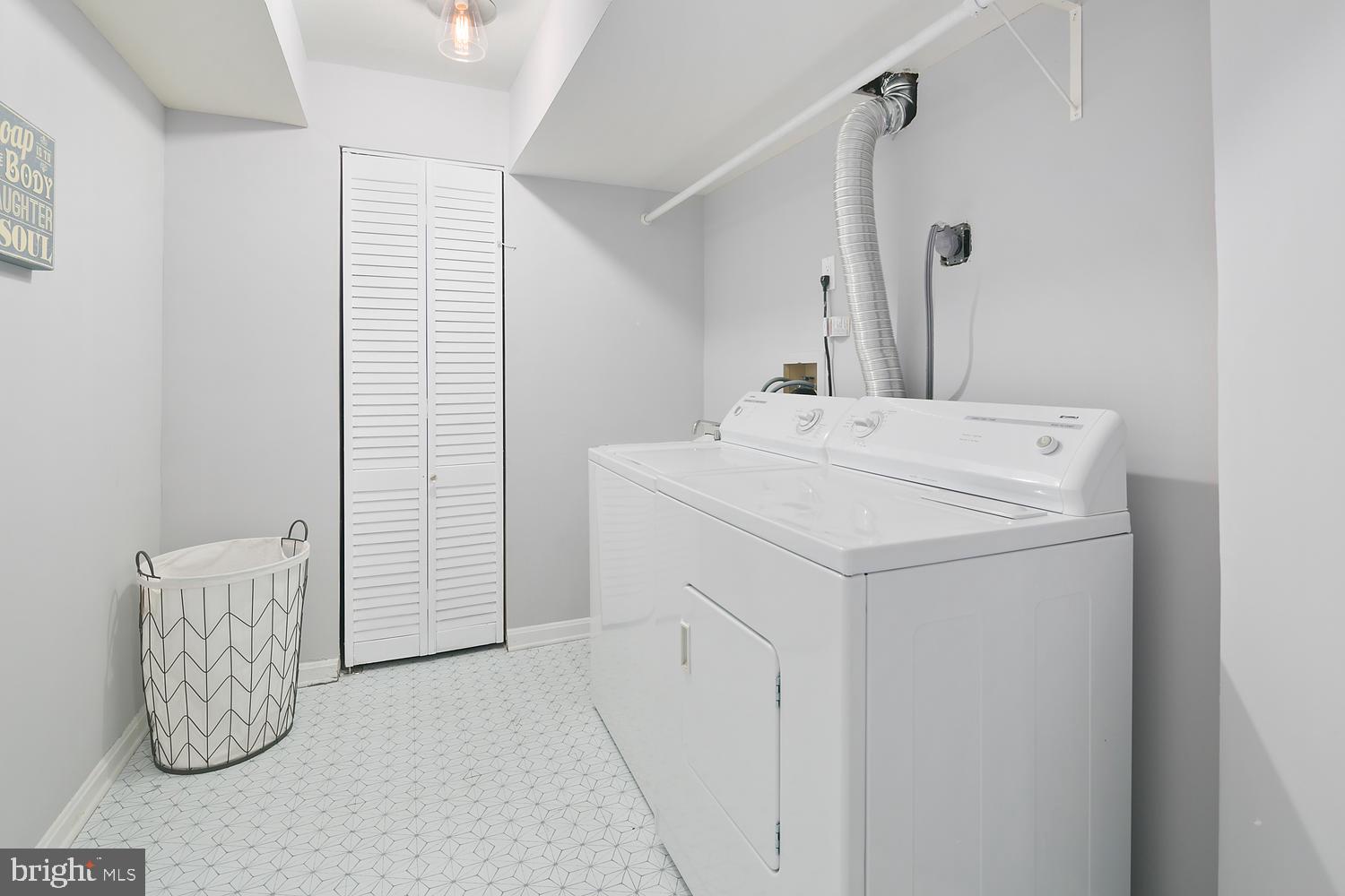 BELLE HAVEN ON THE GREEN - Residential