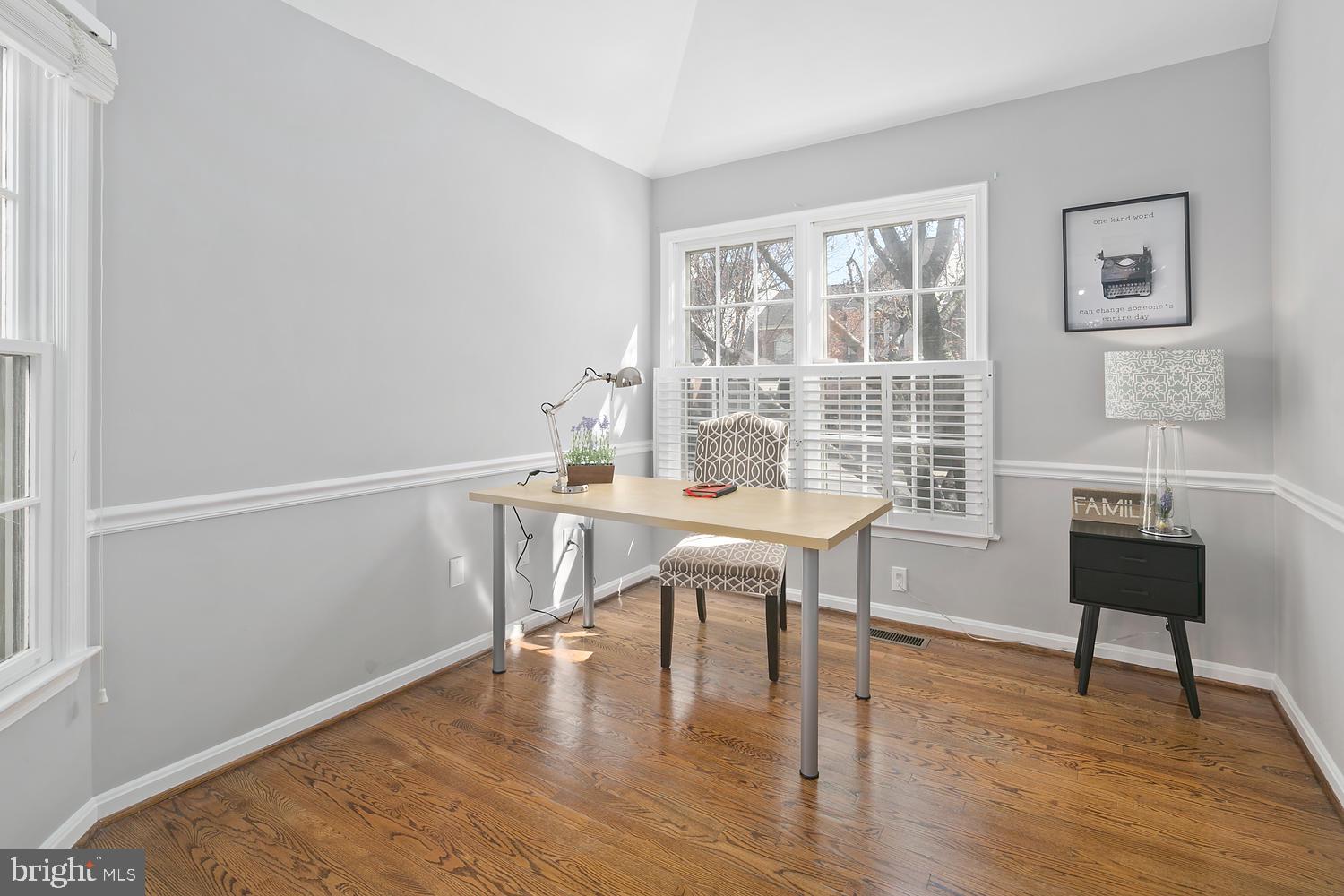 BELLE HAVEN ON THE GREEN - Residential