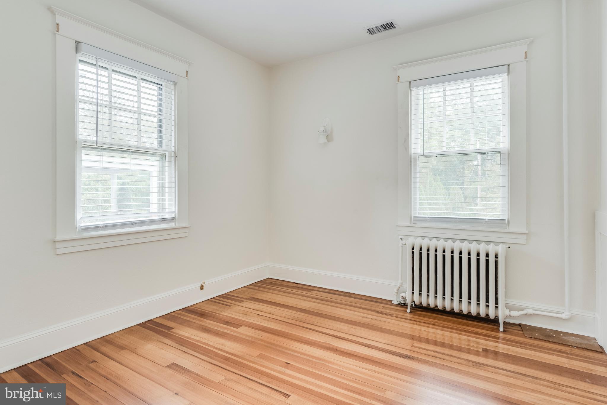 WEST ANNAPOLIS - Residential