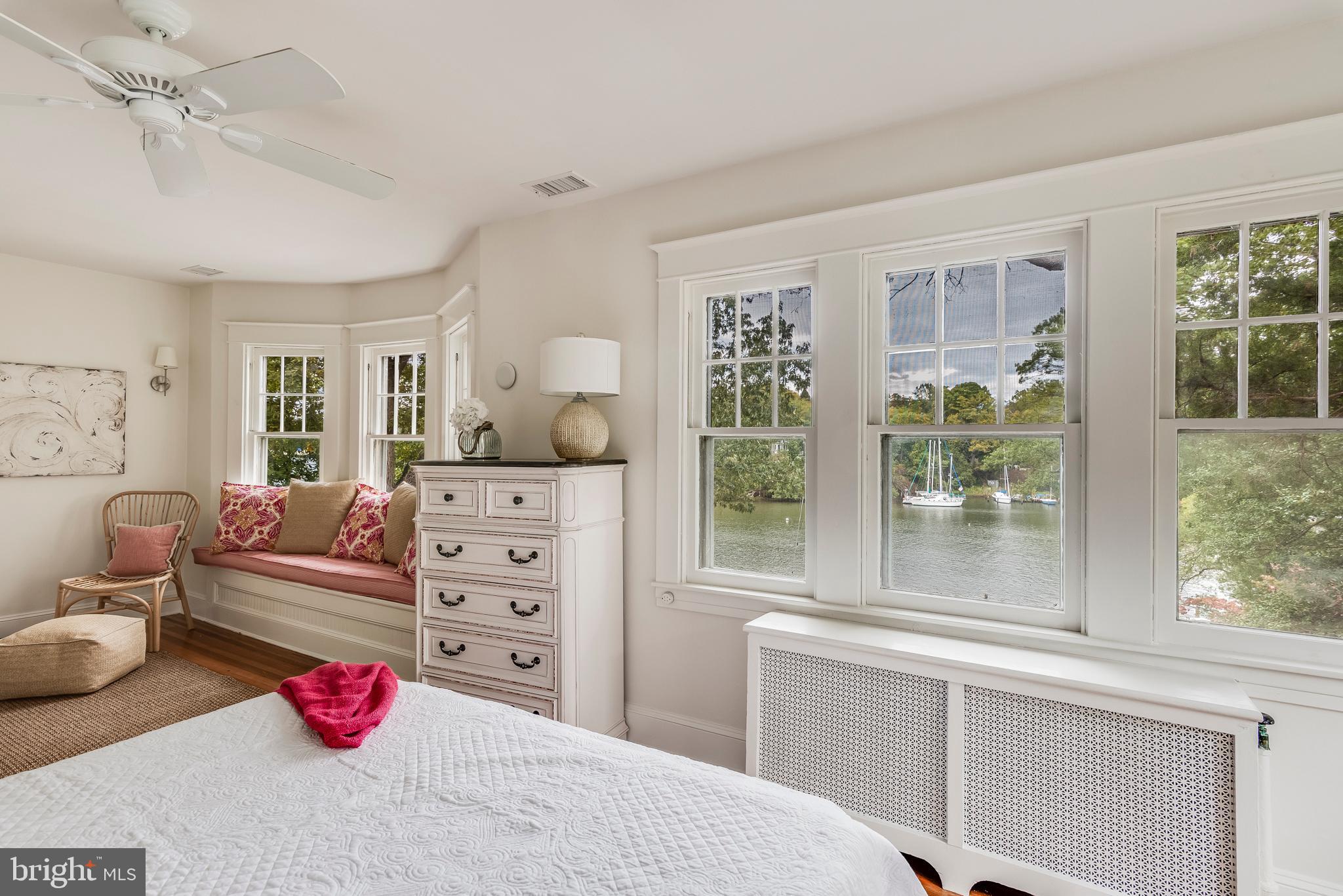 WEST ANNAPOLIS - Residential