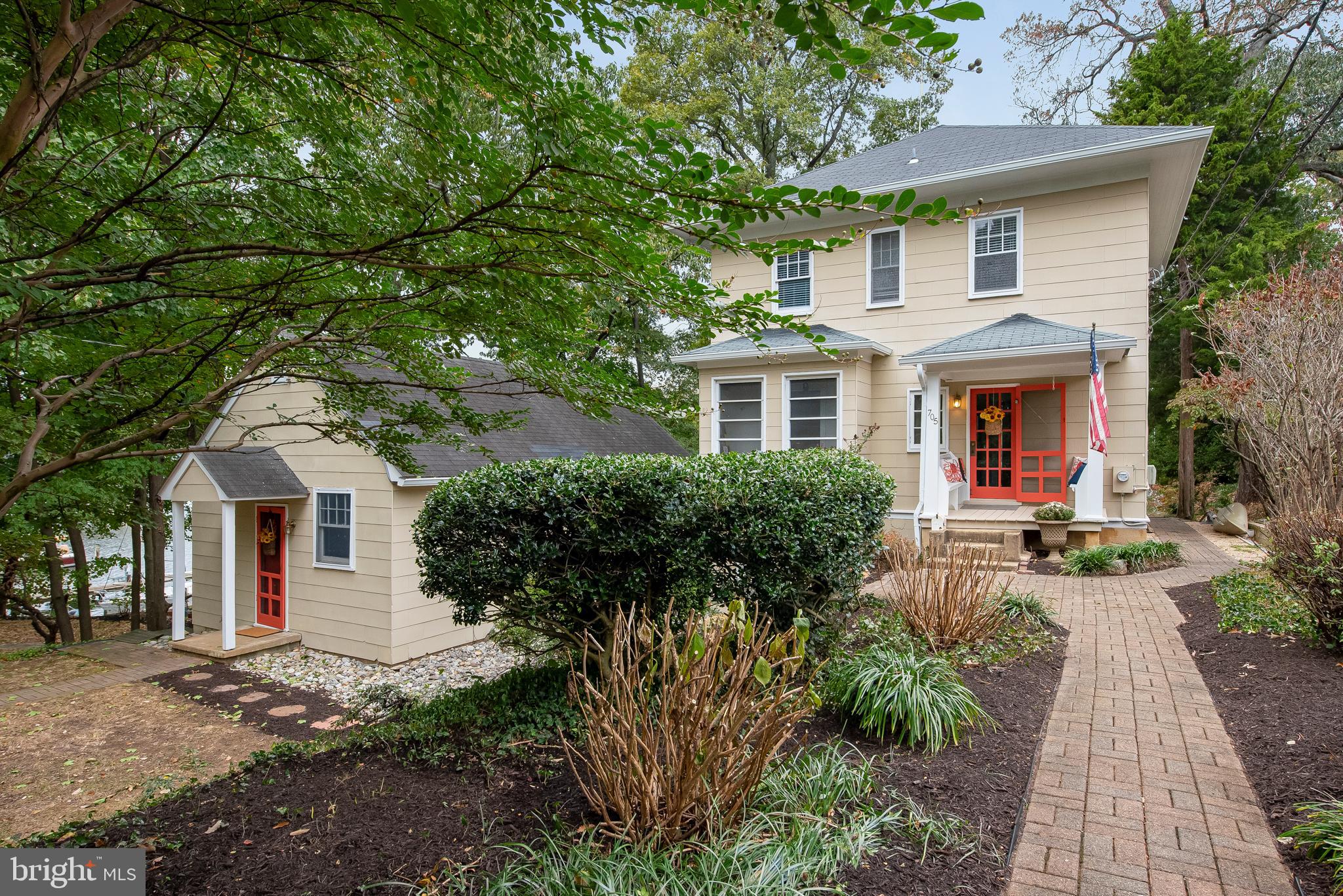 WEST ANNAPOLIS - Residential